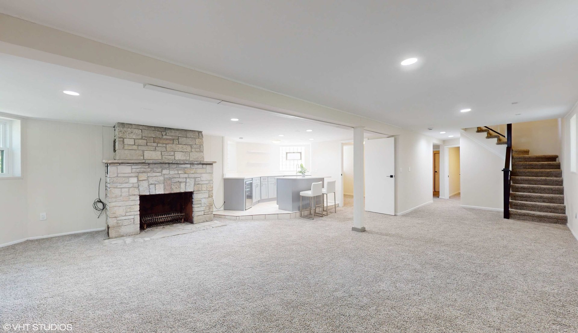 Private Address Chicago, IL 60630