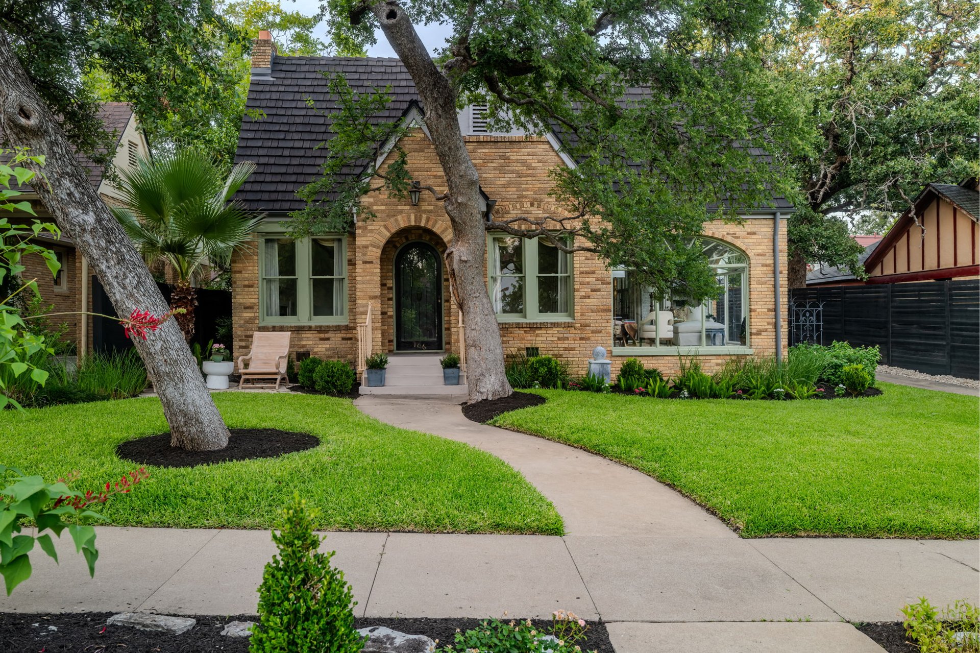 106 Laurel Lane