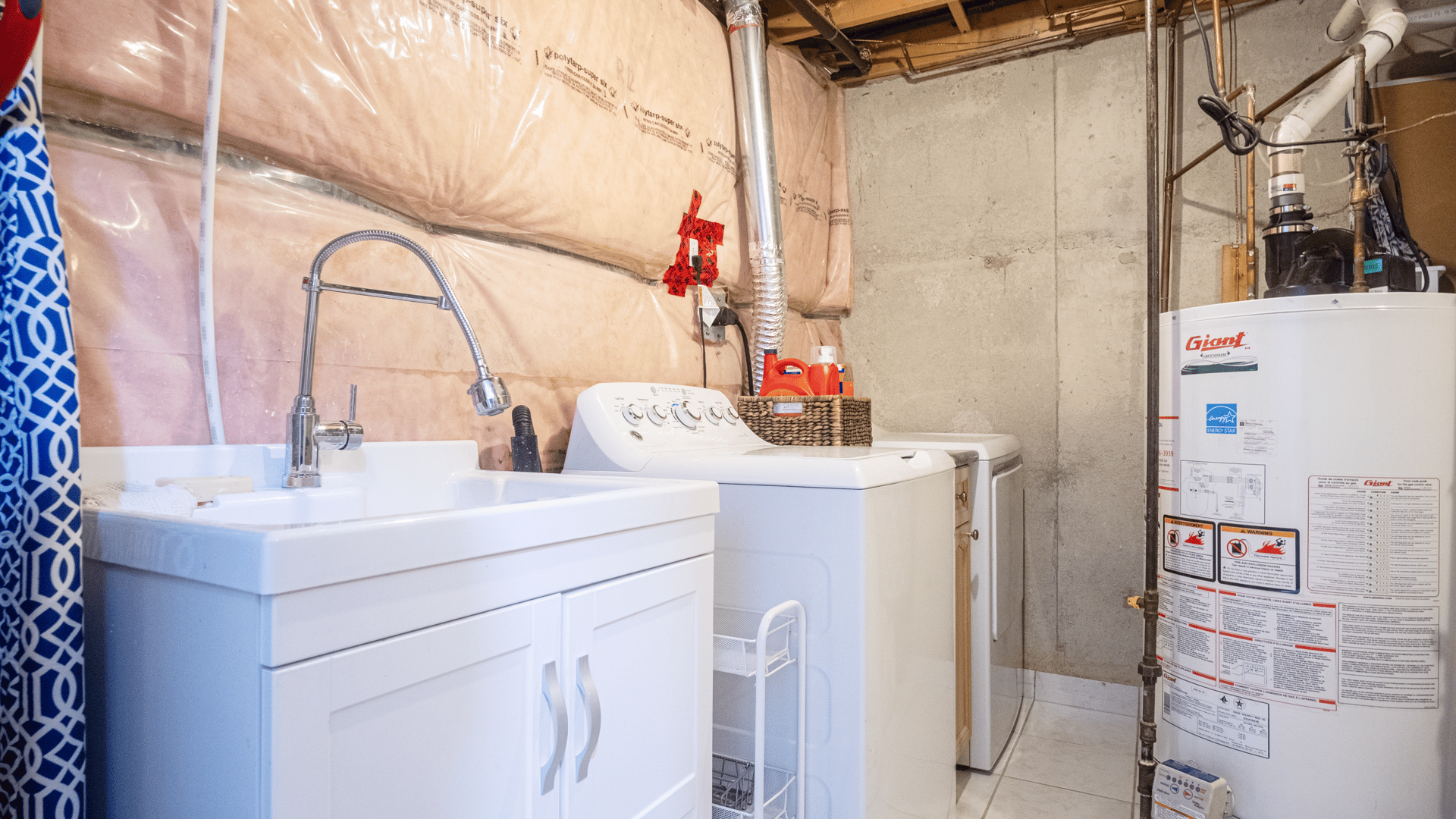 34 Tania Cres