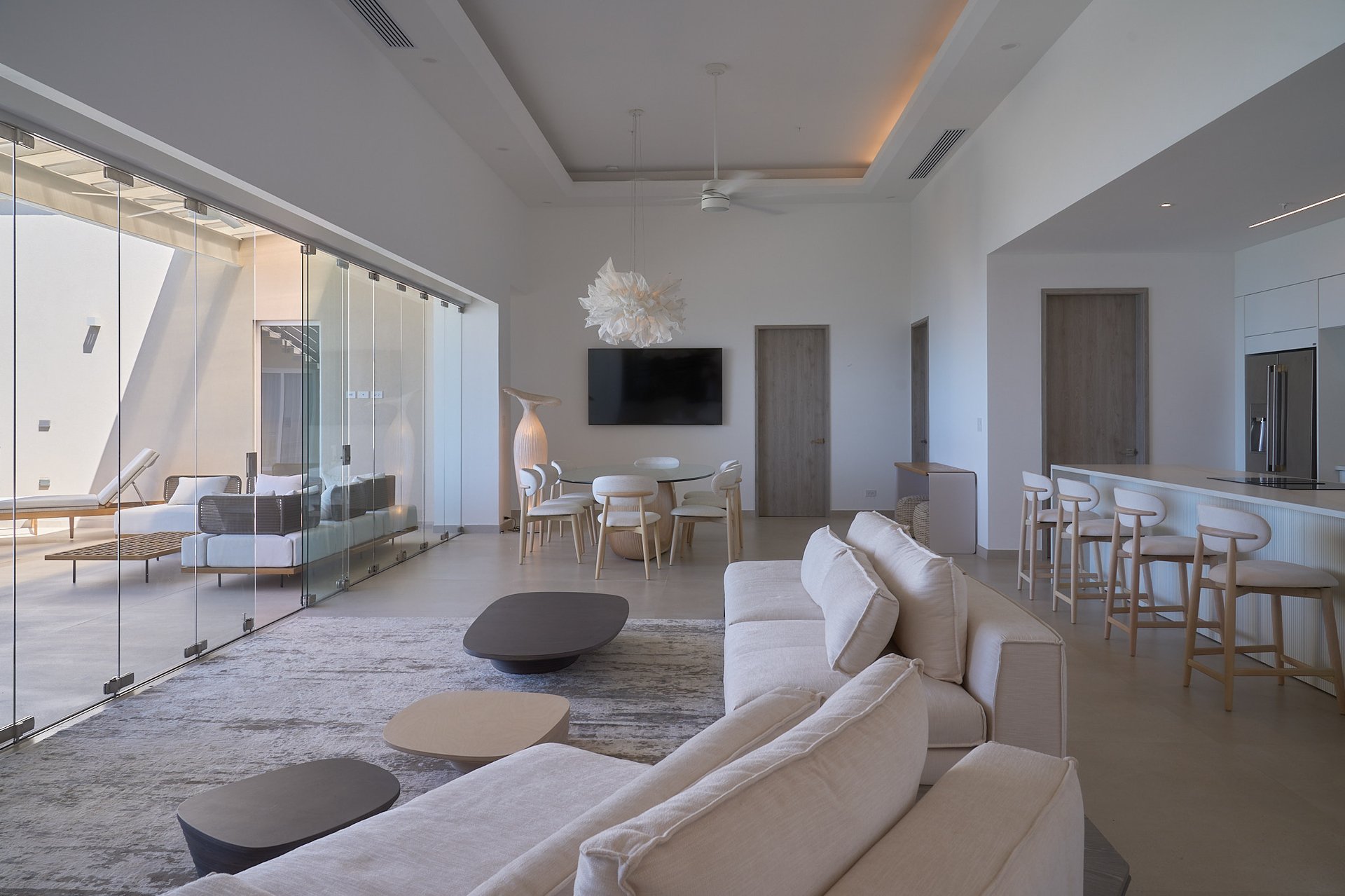 Residencia La Vista Tower C – Penthouse 701 | Elevated Ocean-View Living in Playa Tamarindo
