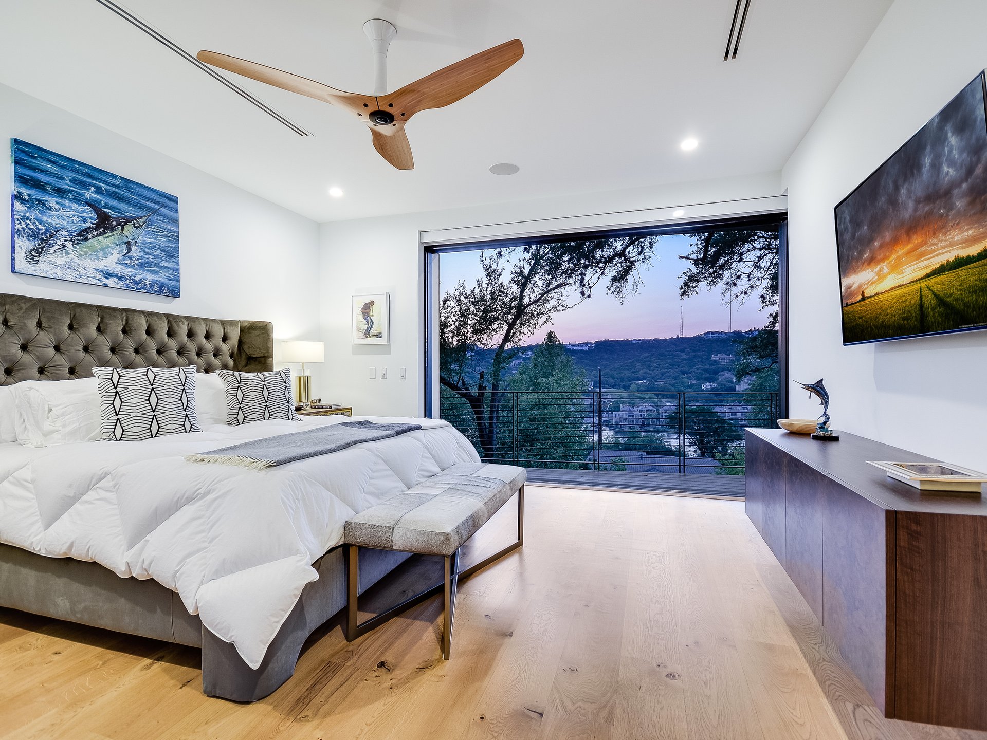 Modern Luxury in Tarrytown