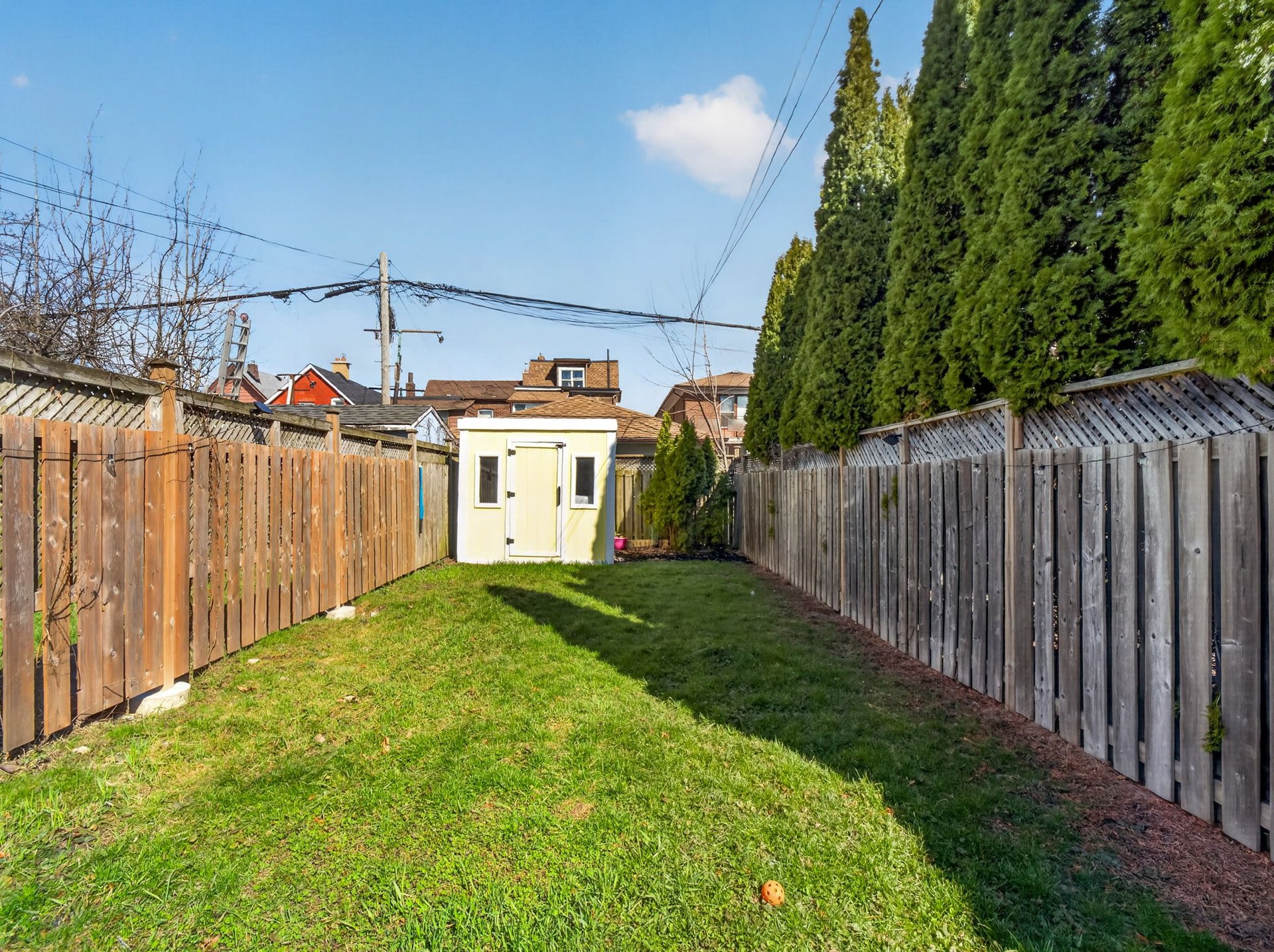 SOLD: Vibrant Corso Italia