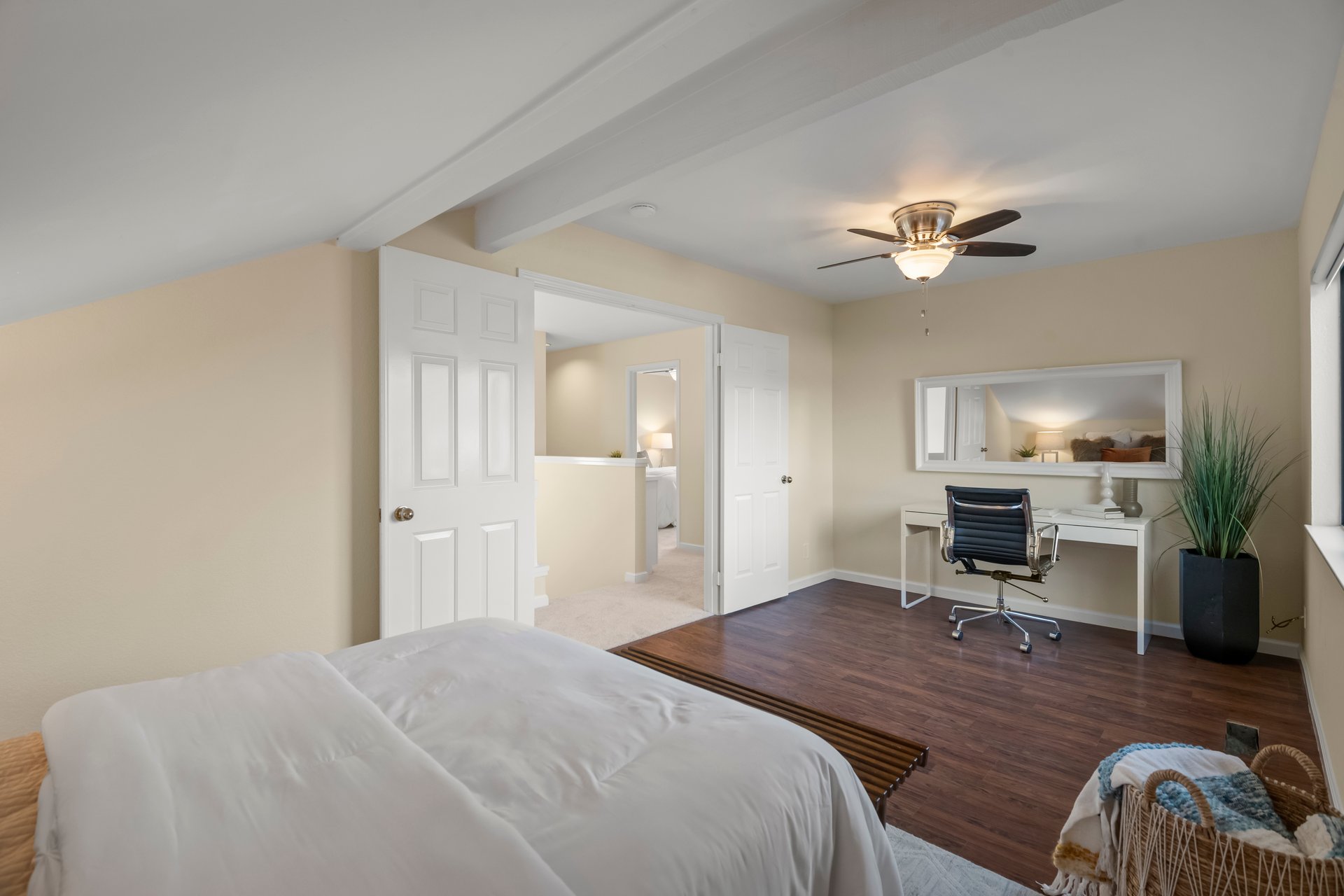 5252 Rio Lobo Drive