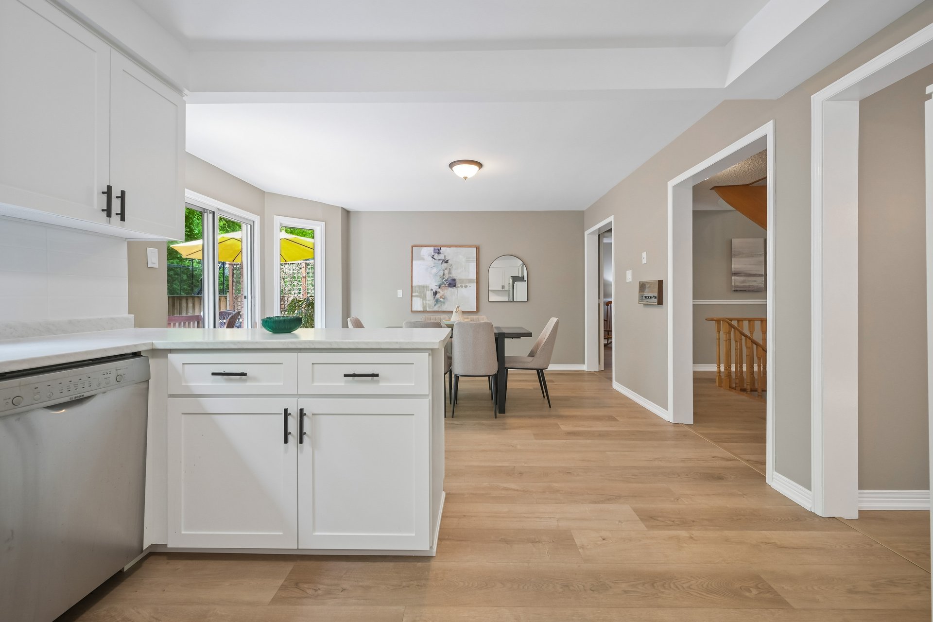 Unbeatable location in Glen Abbey!