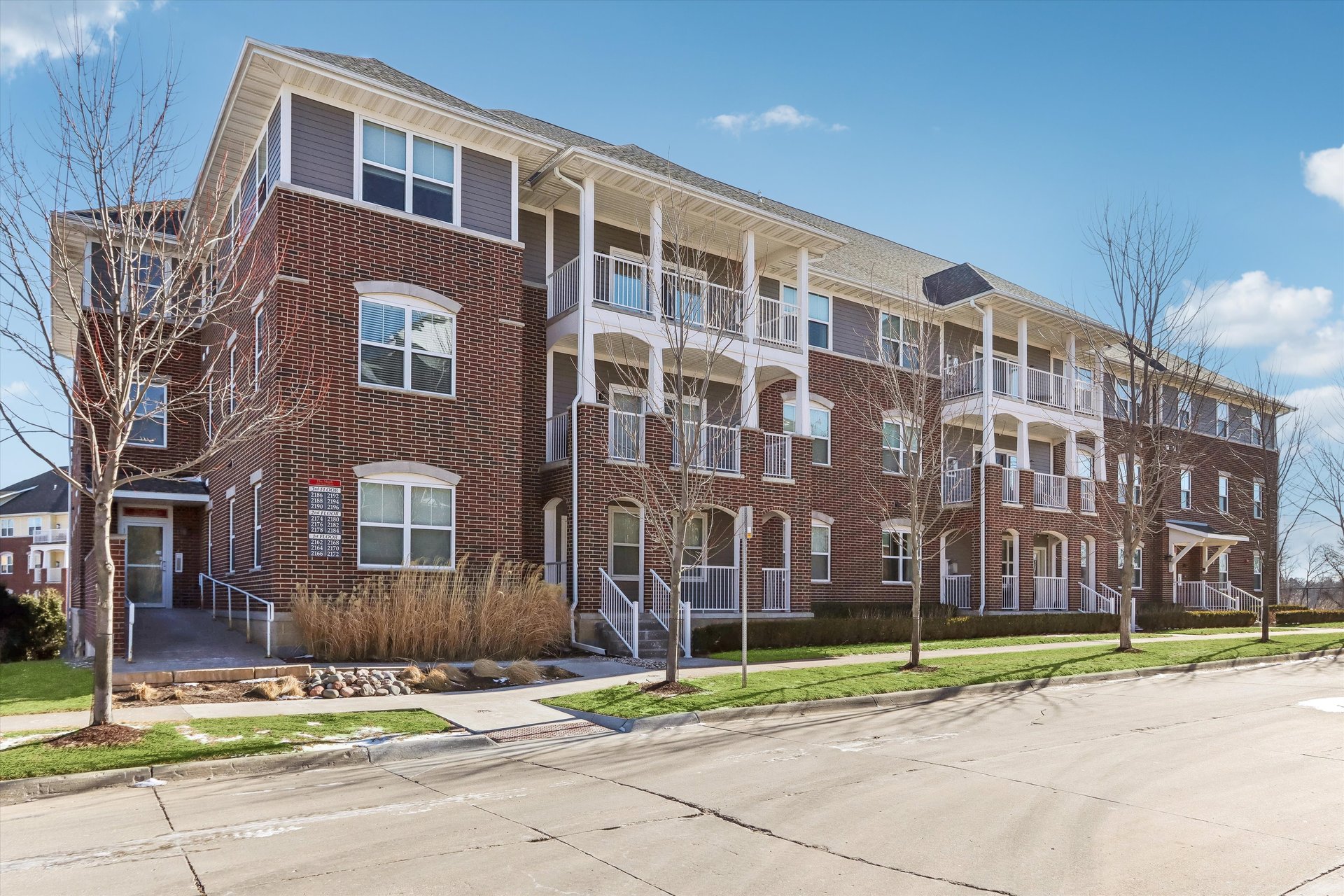 2176 Willenbrock Cir