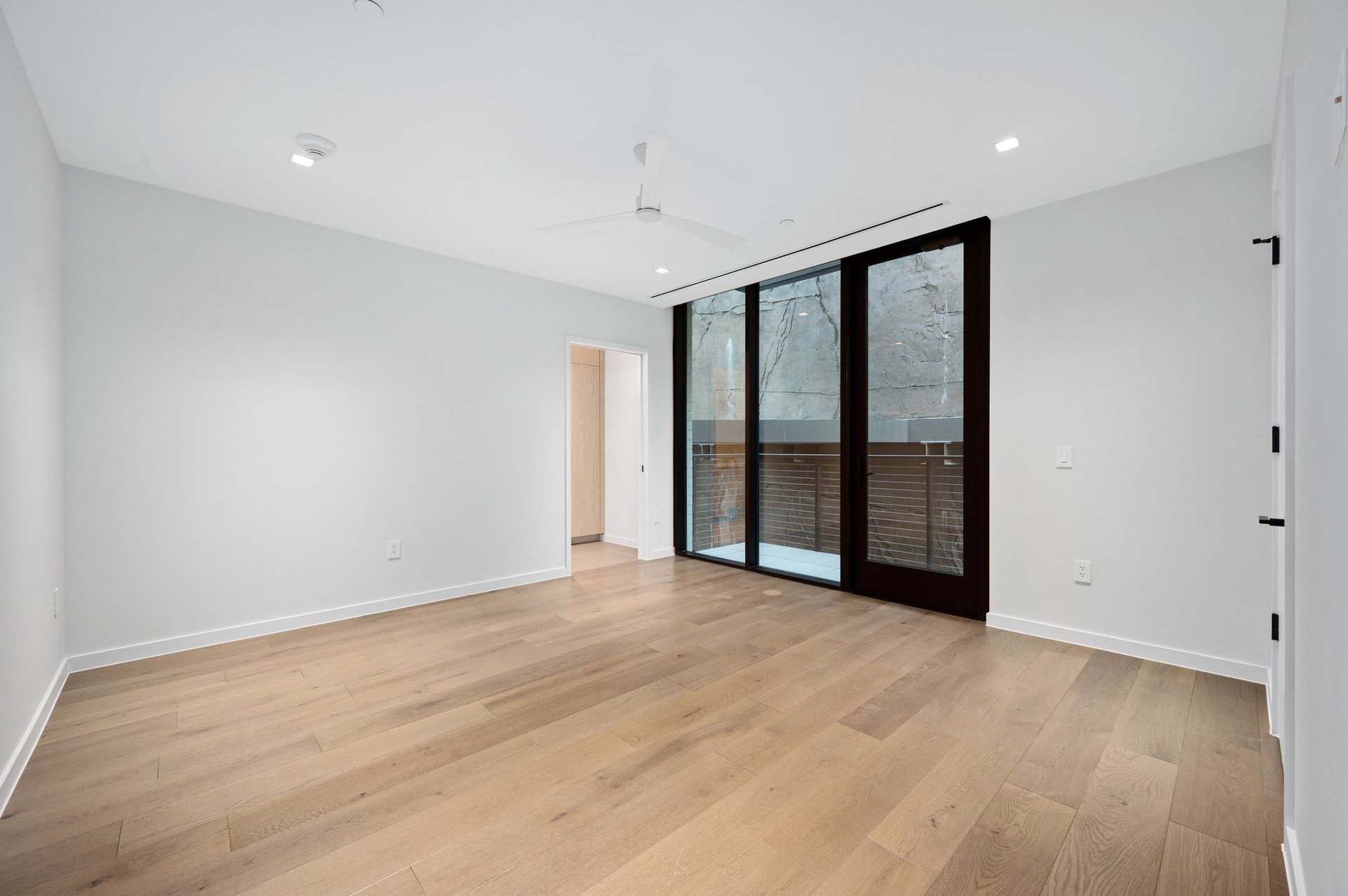 1006 Baylor Street #201