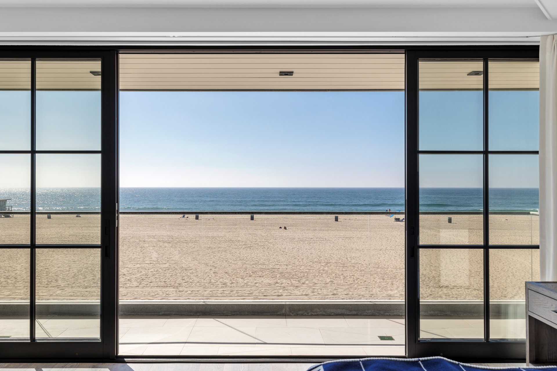 2428 The Strand