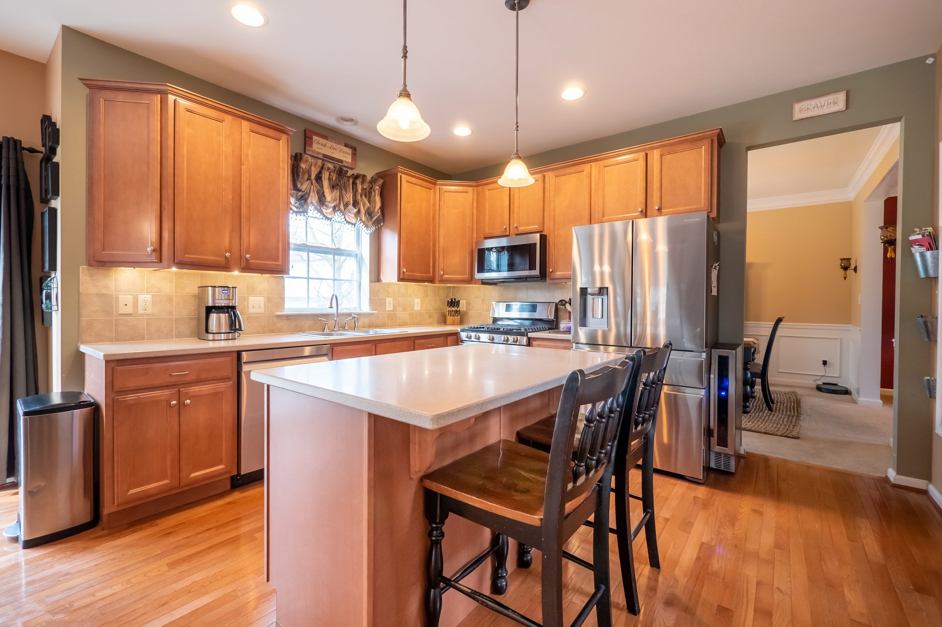 4640 Rolling Ridge Drive