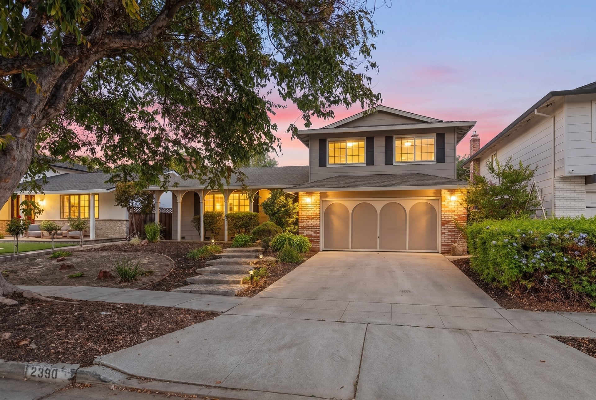 2390 Harris Ct.