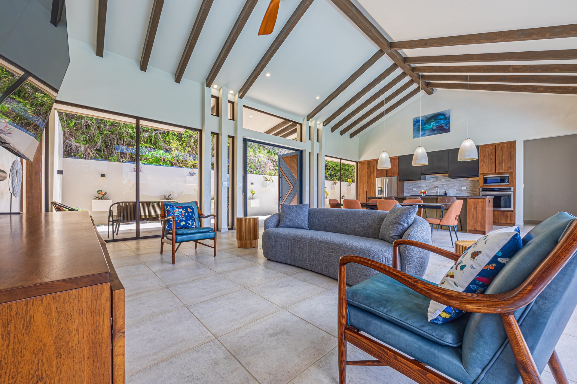 Stunning Ocean & Sunset View Home