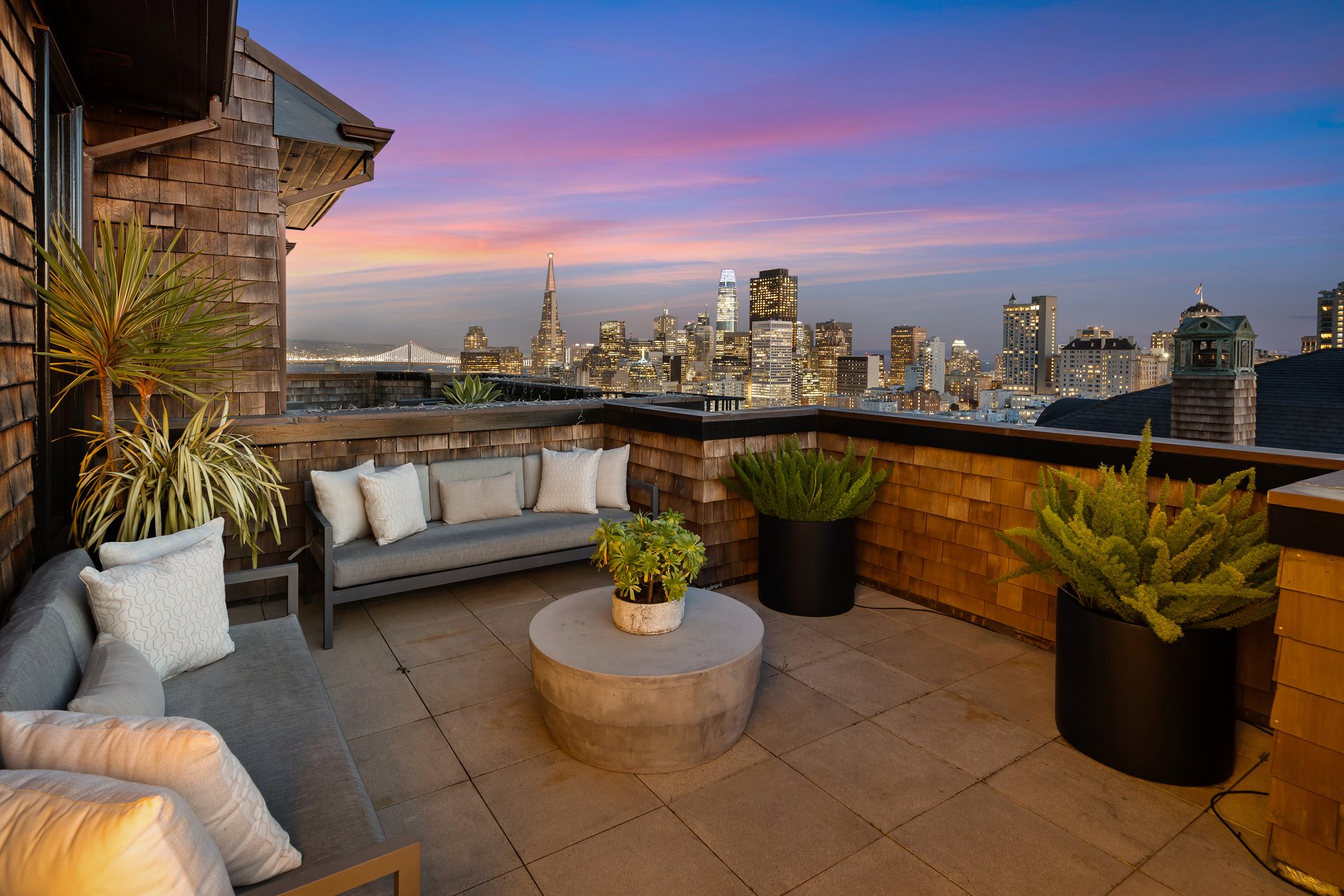 Russian Hill Summit