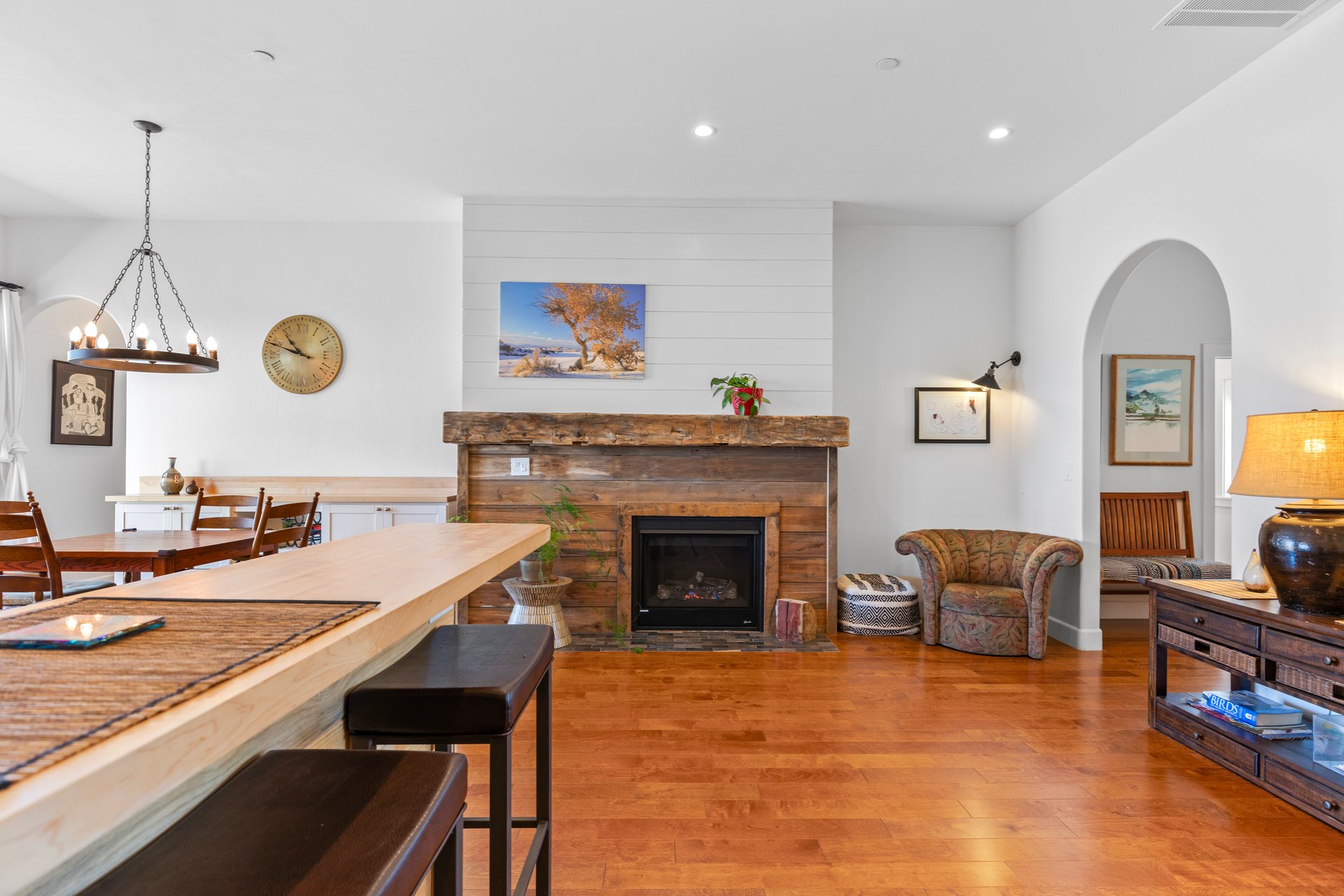26501 Skyline Dr, Tehachapi, CA 93561 | Craftsman Home for Sale in Bear Valley Springs