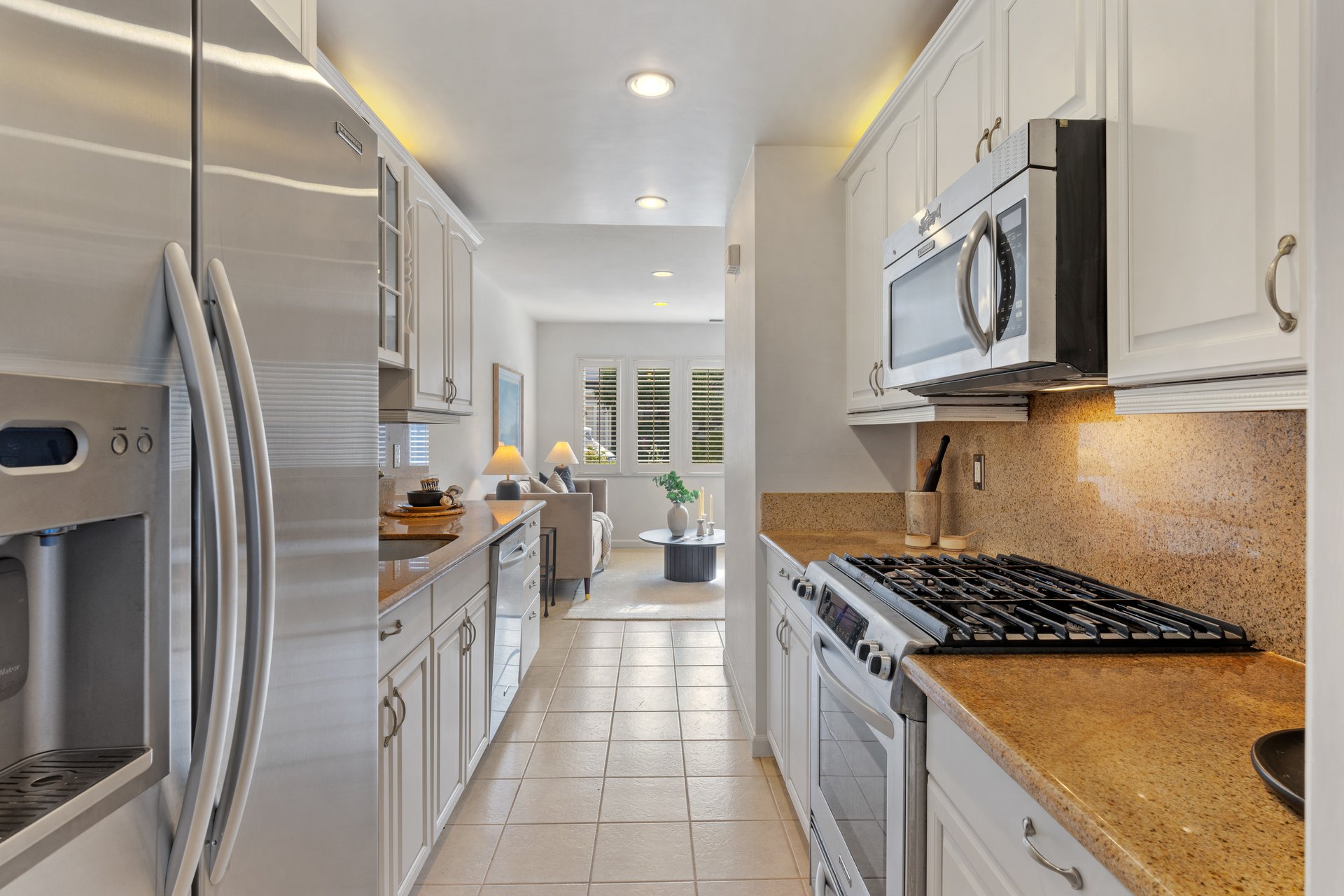 Private and Inviting Townhome