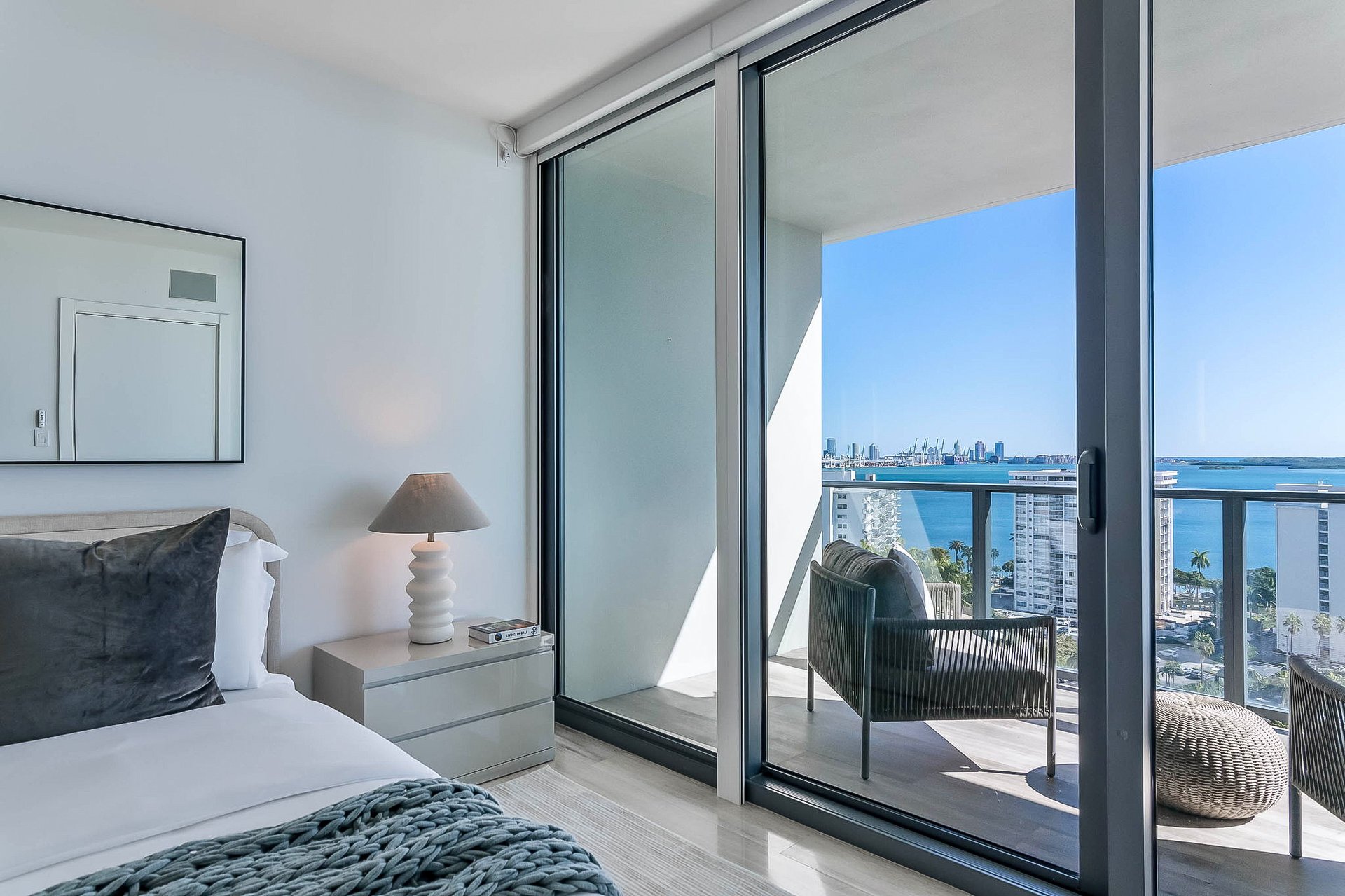 Echo Brickell 1602