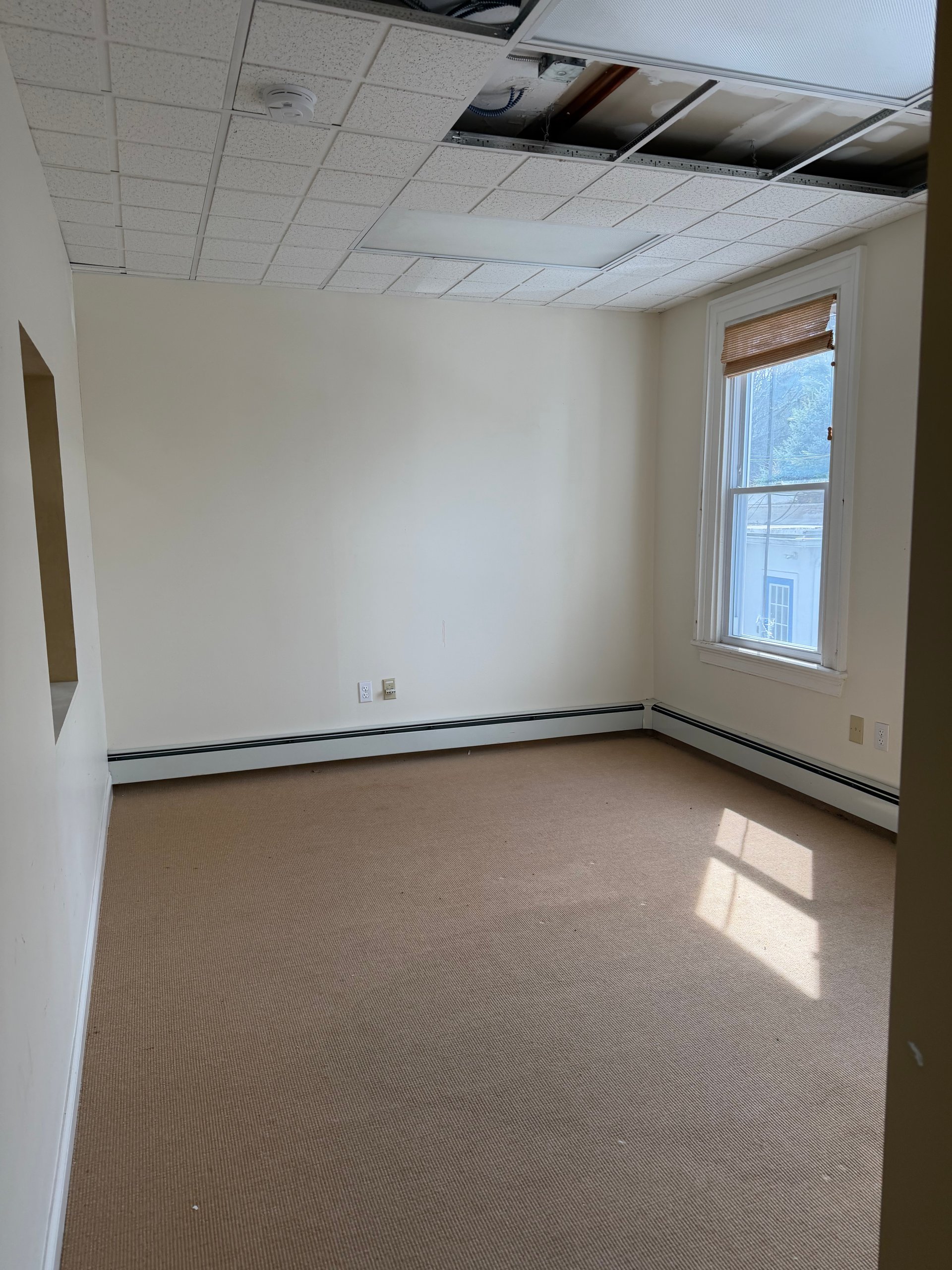 1 Hilltop Road, Mendham OFF-MARKET MIXED USE COMMERCIAL OPPORTUNITY! 