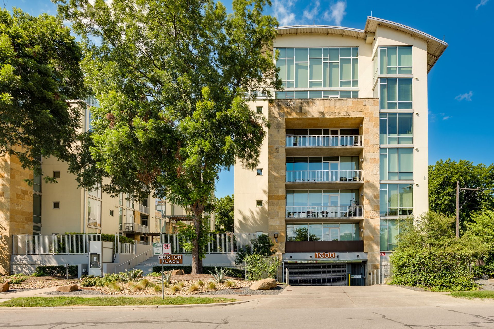1600 Barton Springs Road #5508