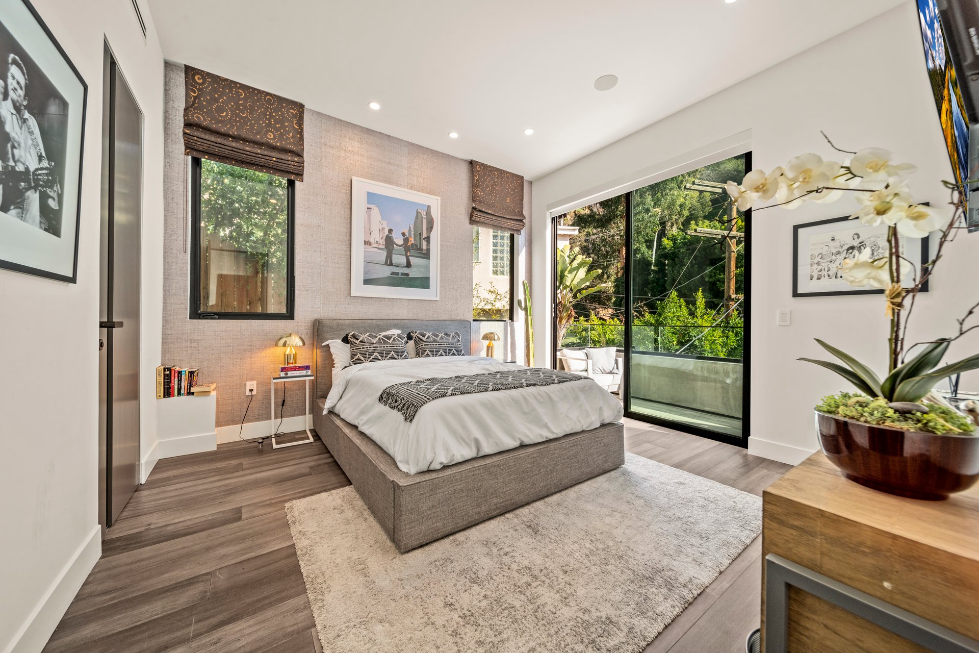 8145 Willow Glen Rd