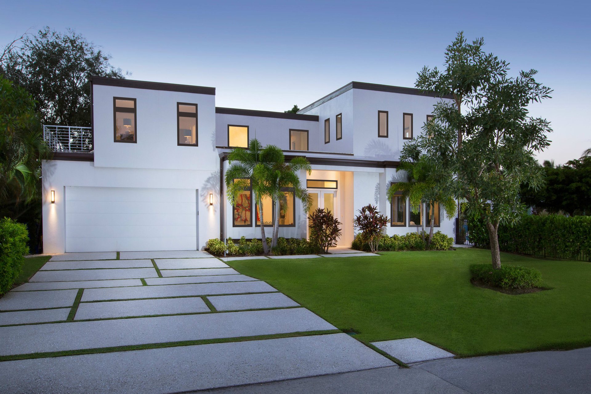 689 Bougainvillea RD