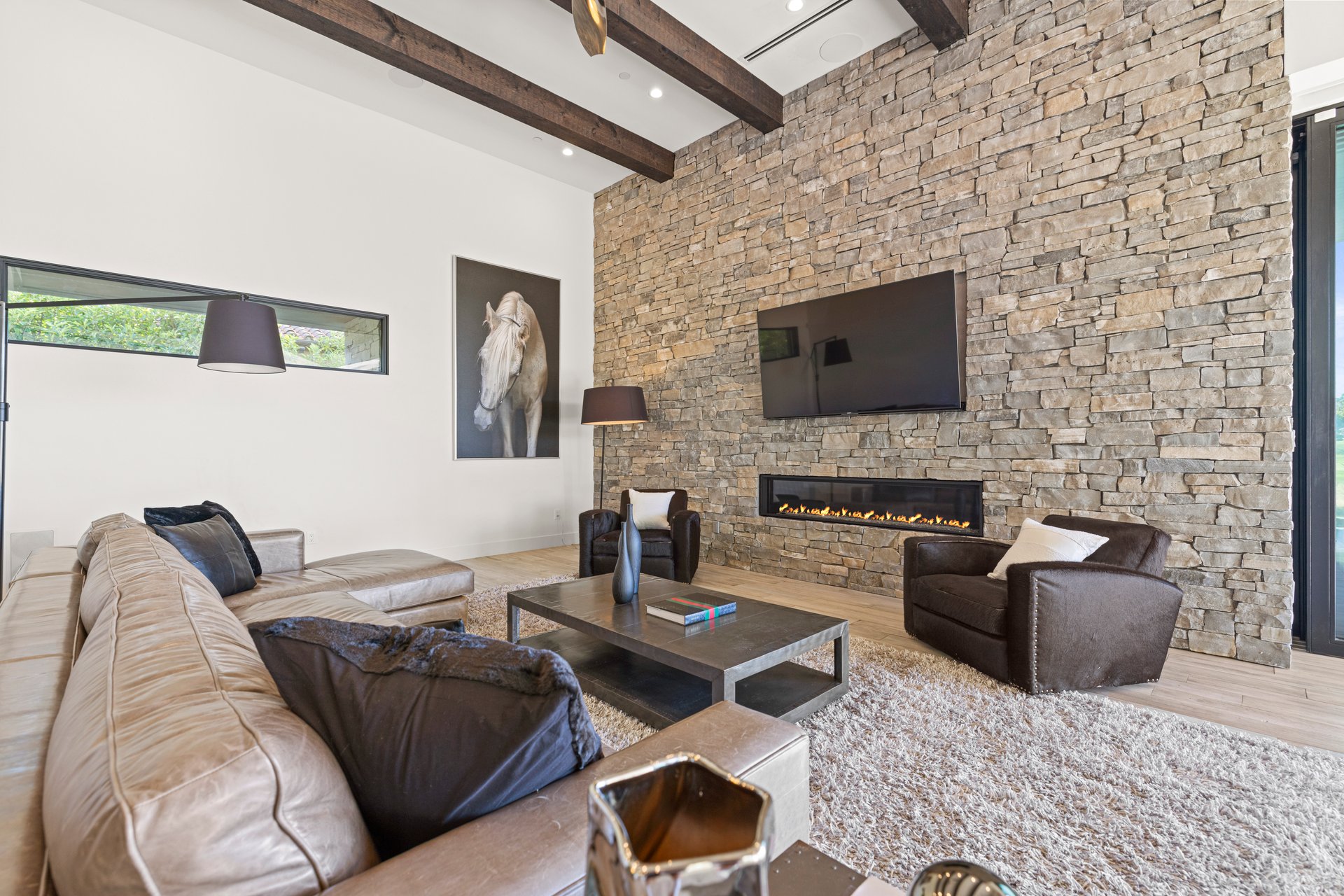 4573 Greenview Drive