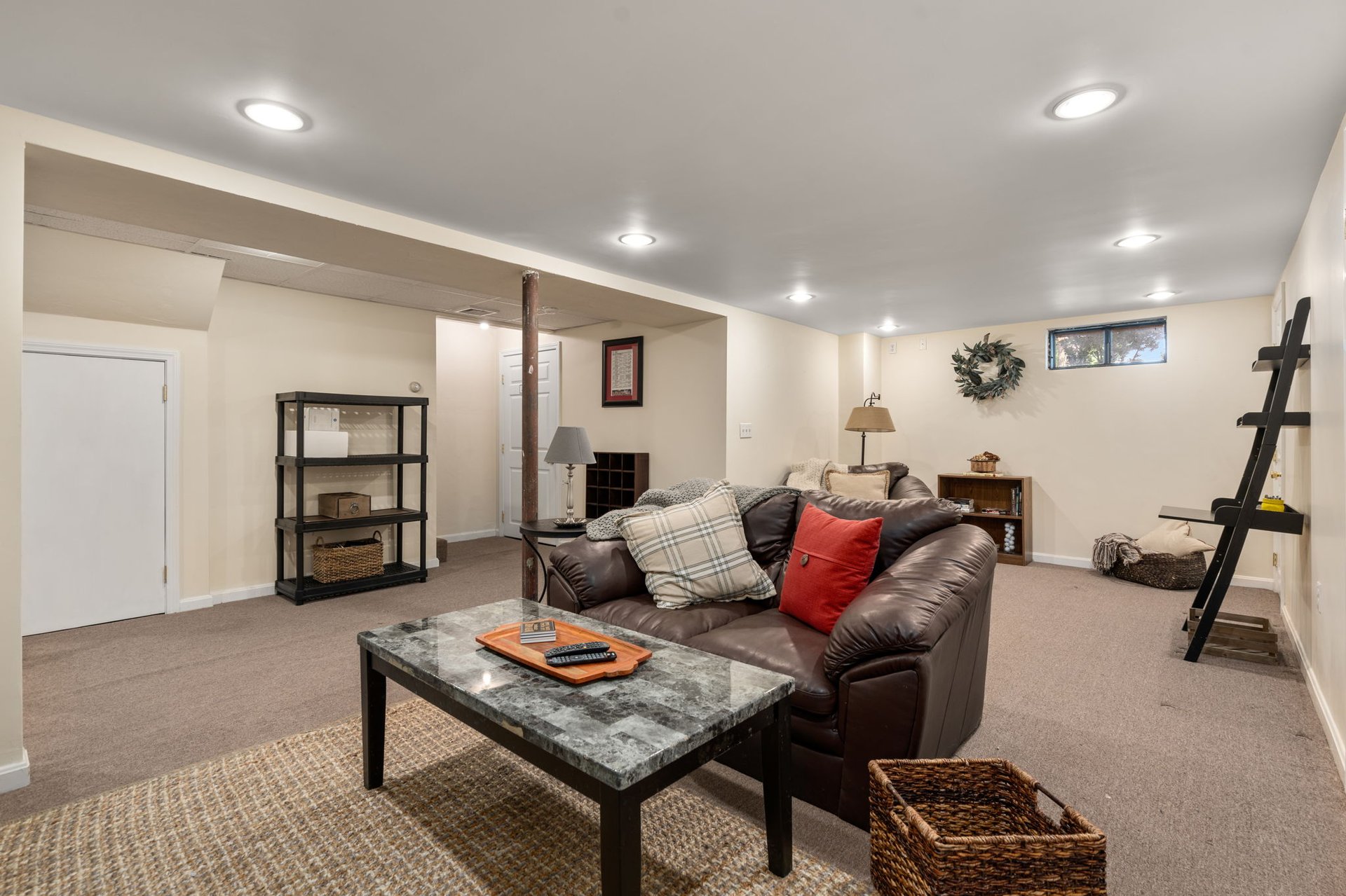 11 Williams St
