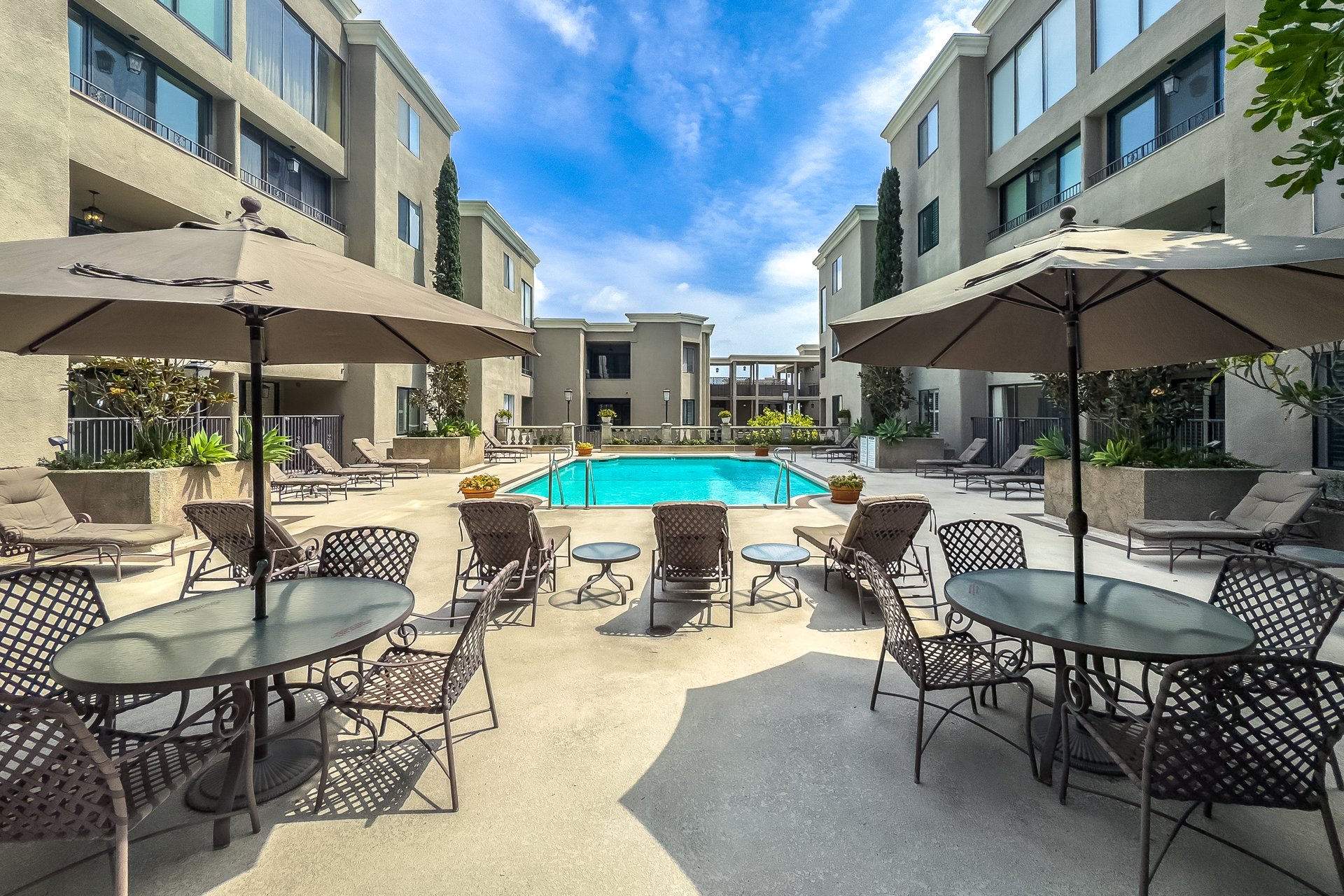 8455 Fountain Ave Unit: 518, West Hollywood 