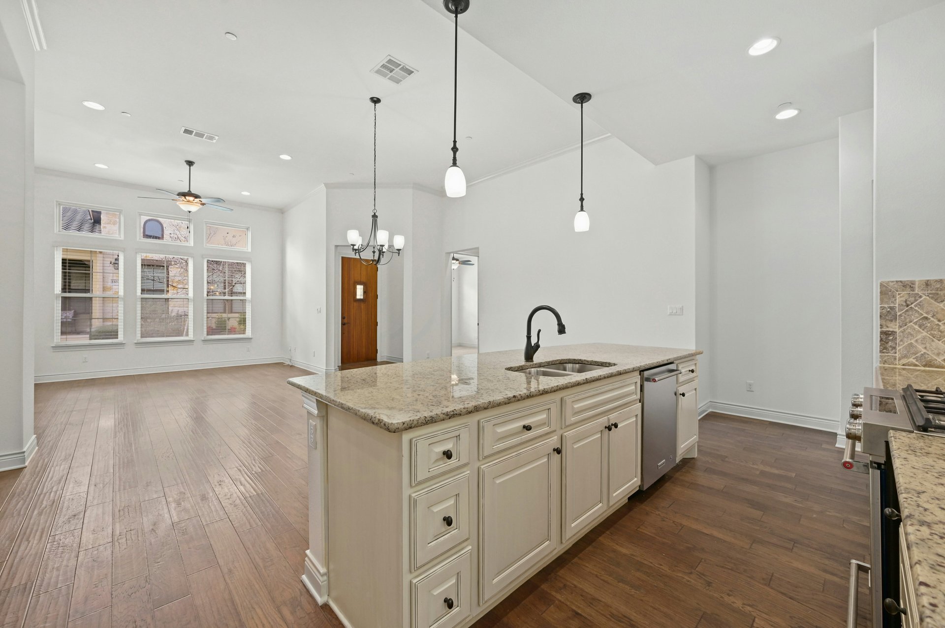 102 Gallia Drive #3