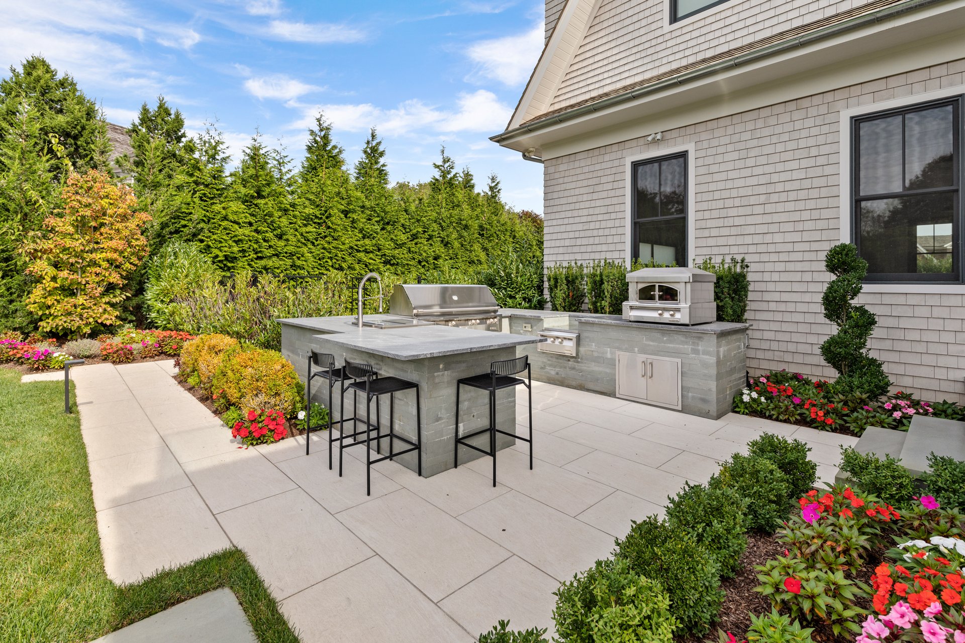 48 Summerfield Lane