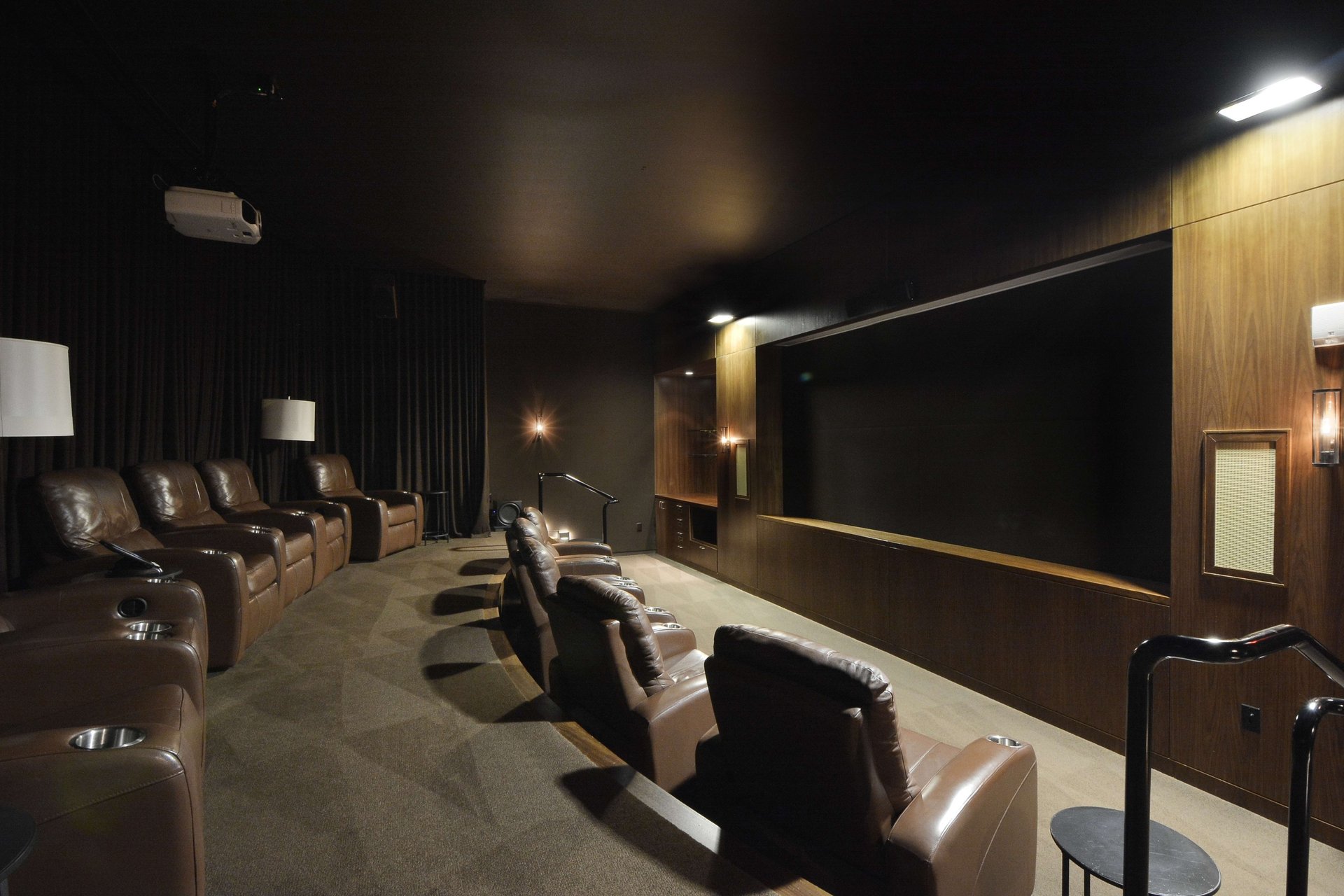 200 Congress Ave #44J