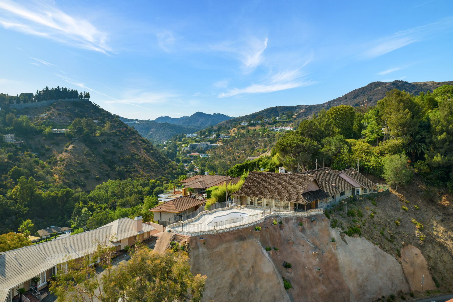 1326 Beverly Estates Drive