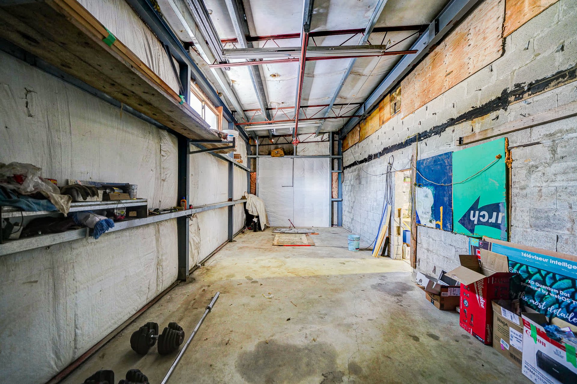 7364 Dickenson Rd E