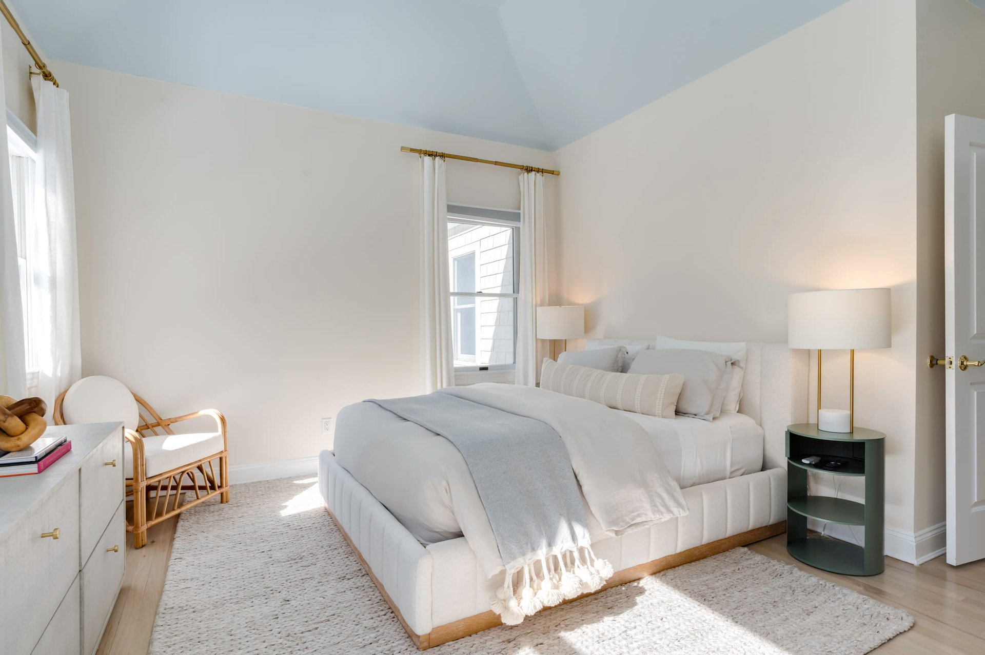 Resort-Style Living on 4 Quiet & Private East Hampton Acres