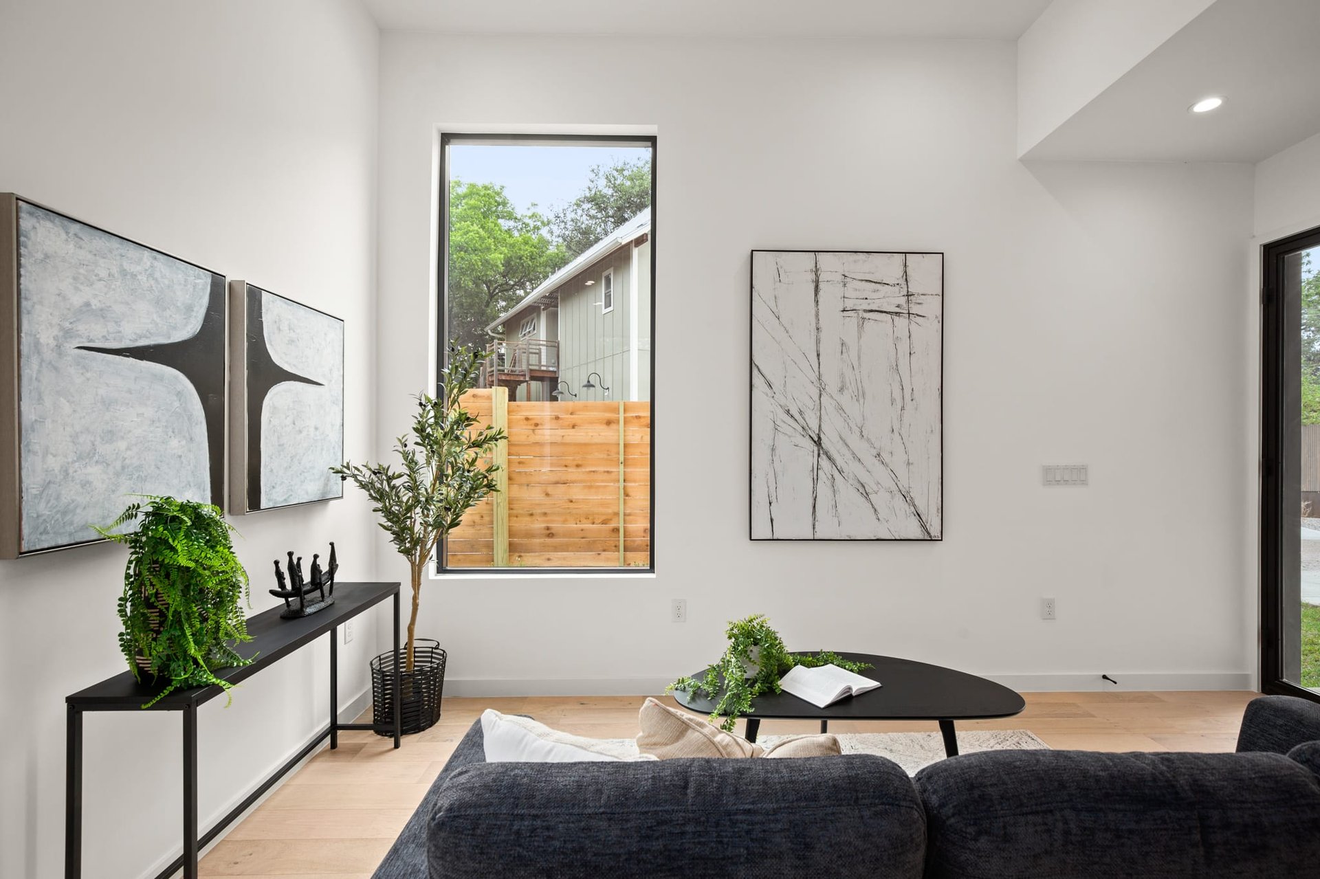 1008 W Annie St #B