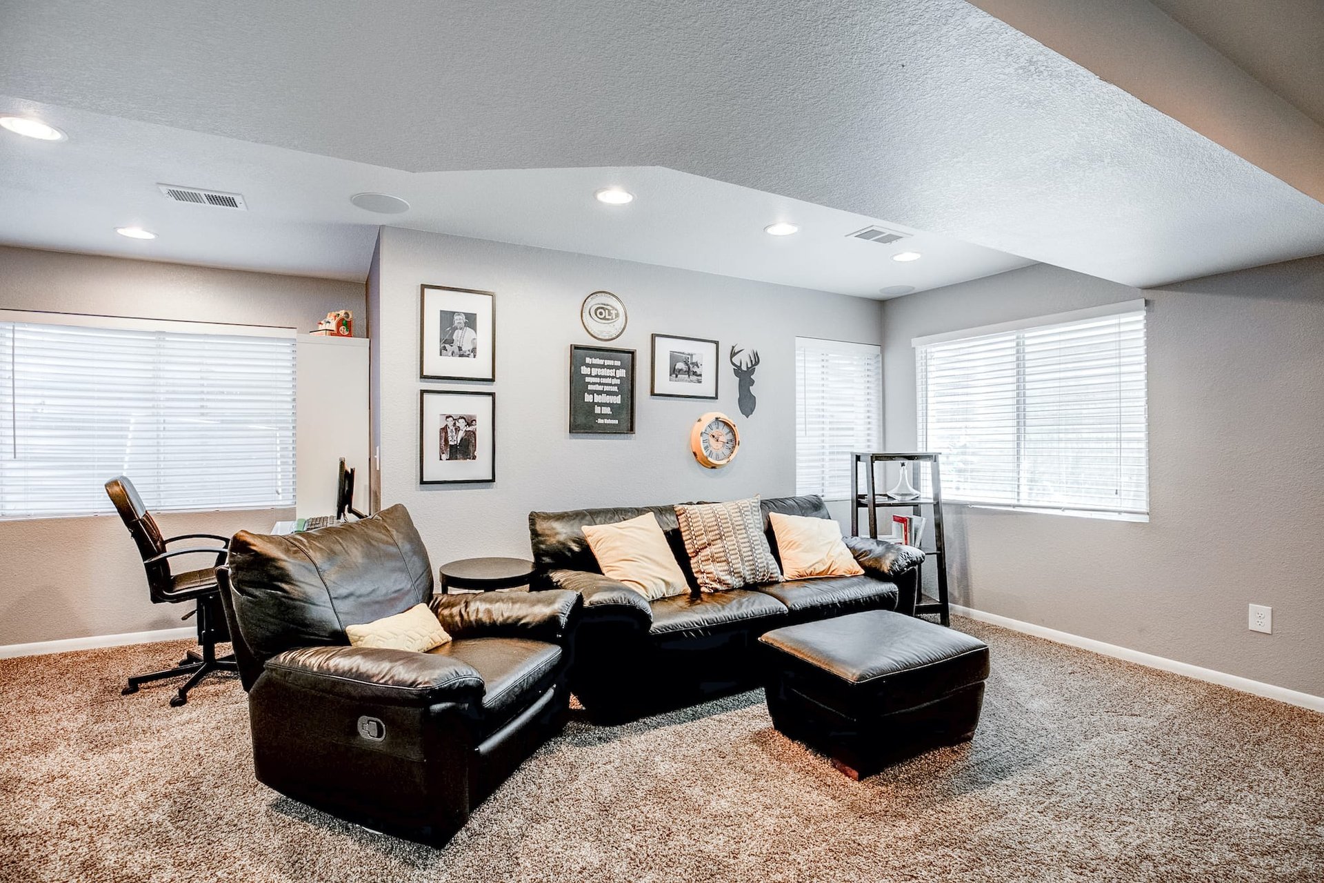 10110 Spotted Owl Avenue