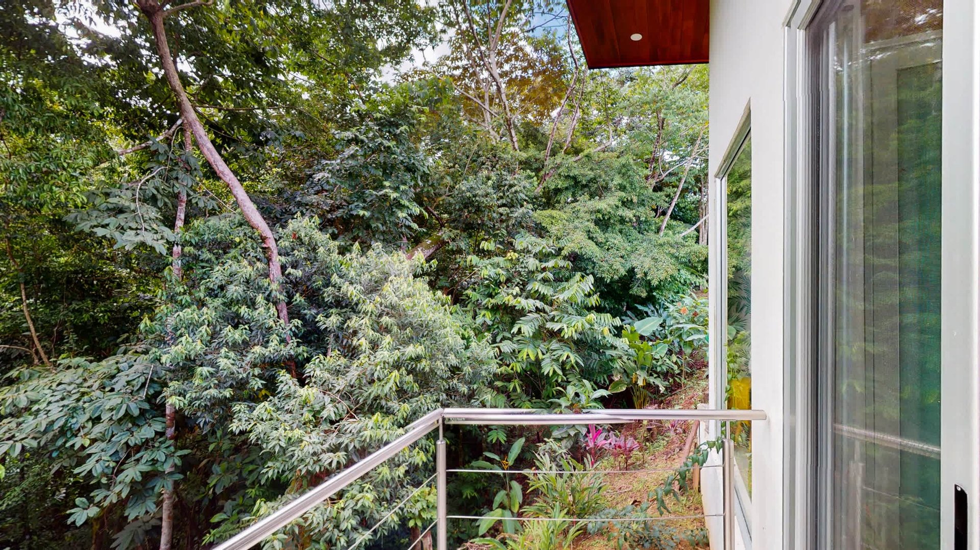 2 Bedroom House in Private Location with Glimpse of the Pacific