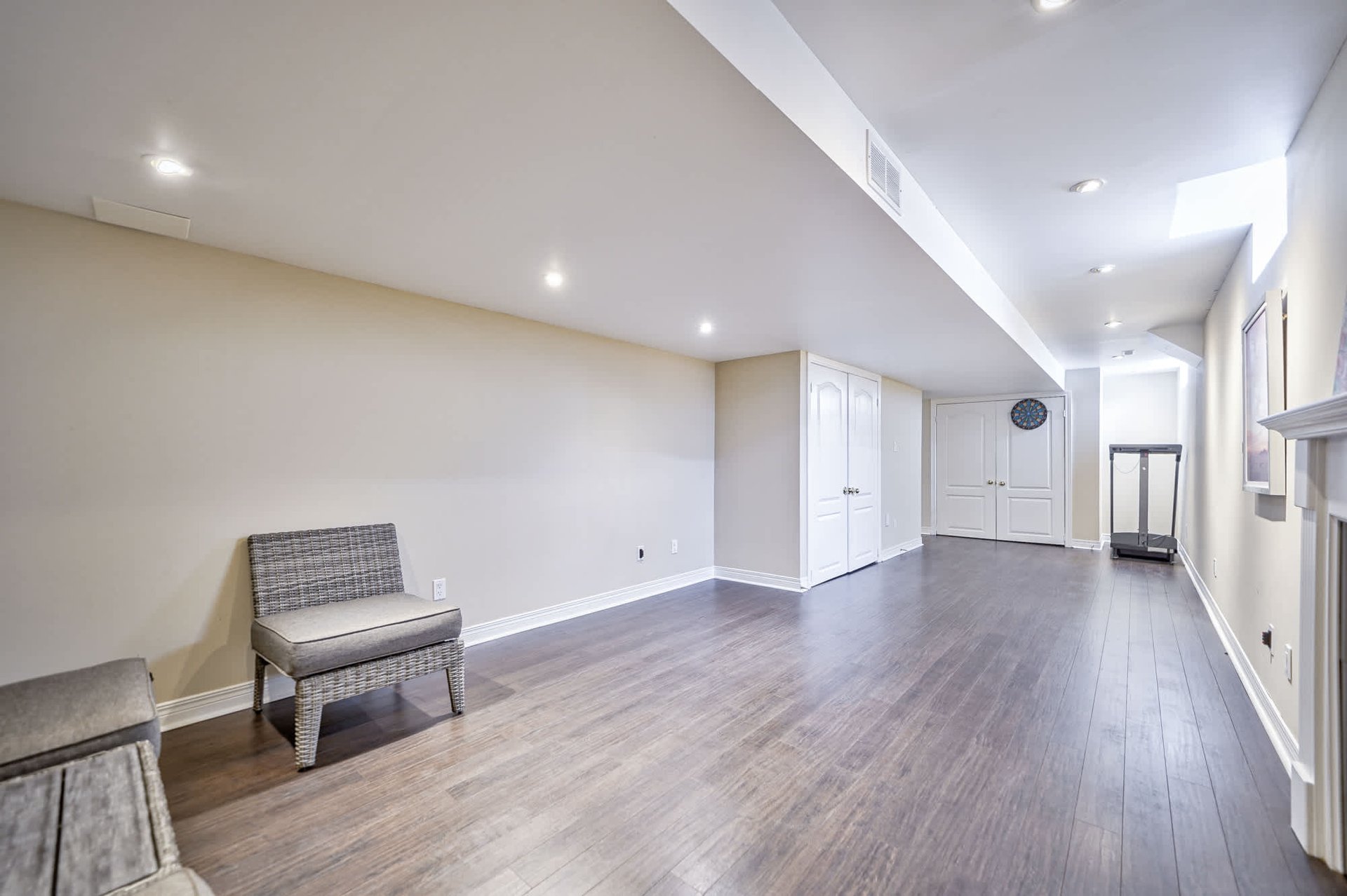 2164 Highcliffe Way