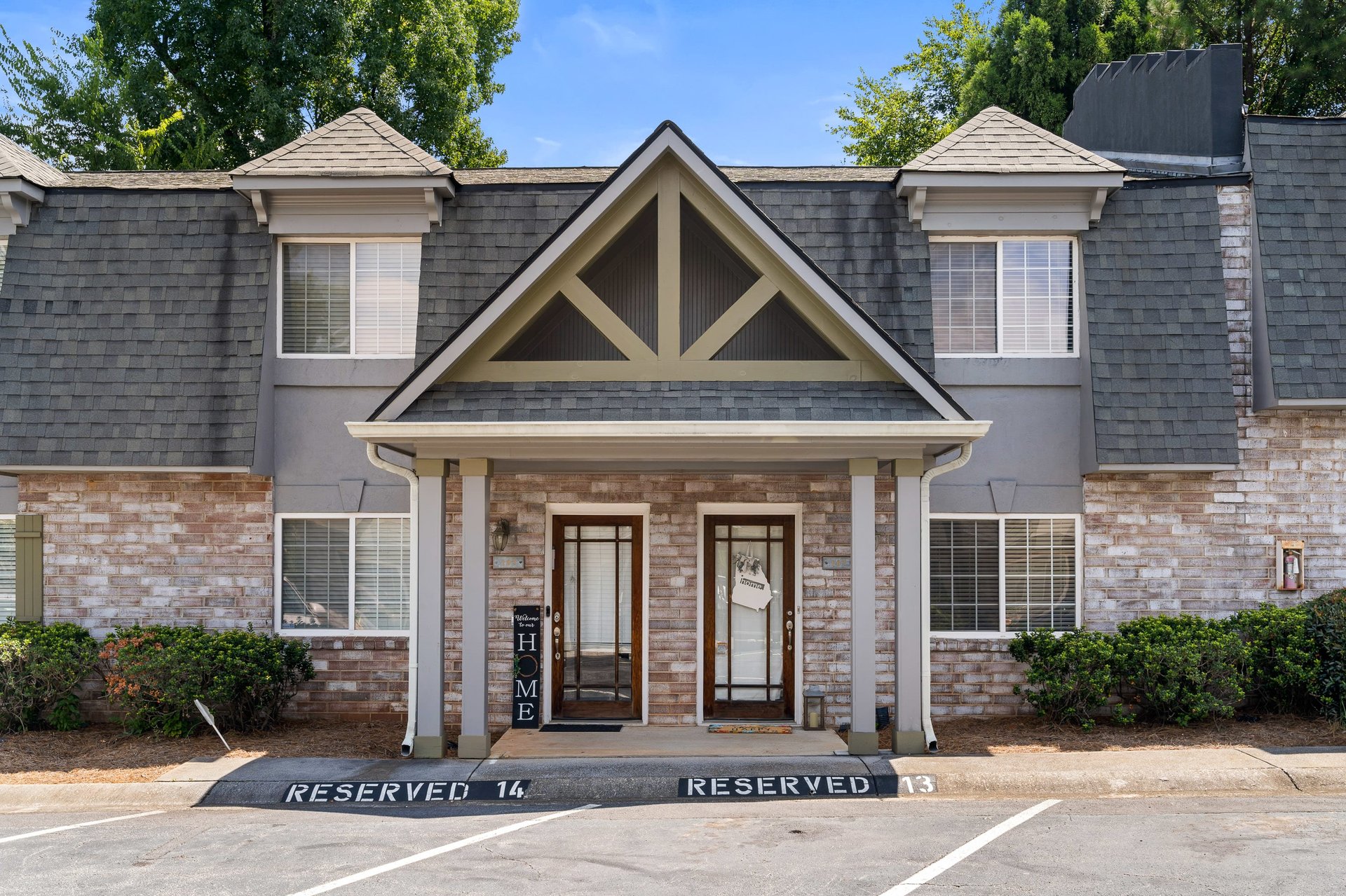 107 Rondak Cir 