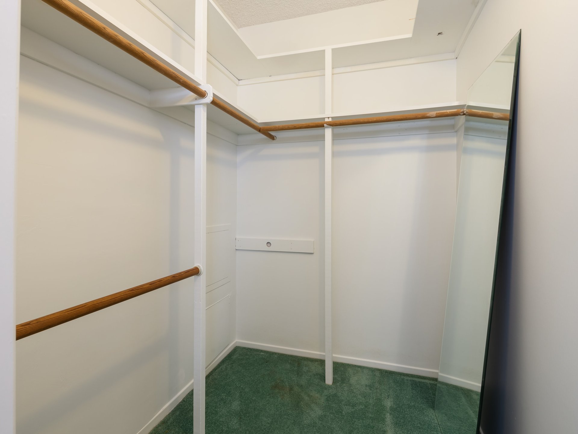 2260 W 229th Place