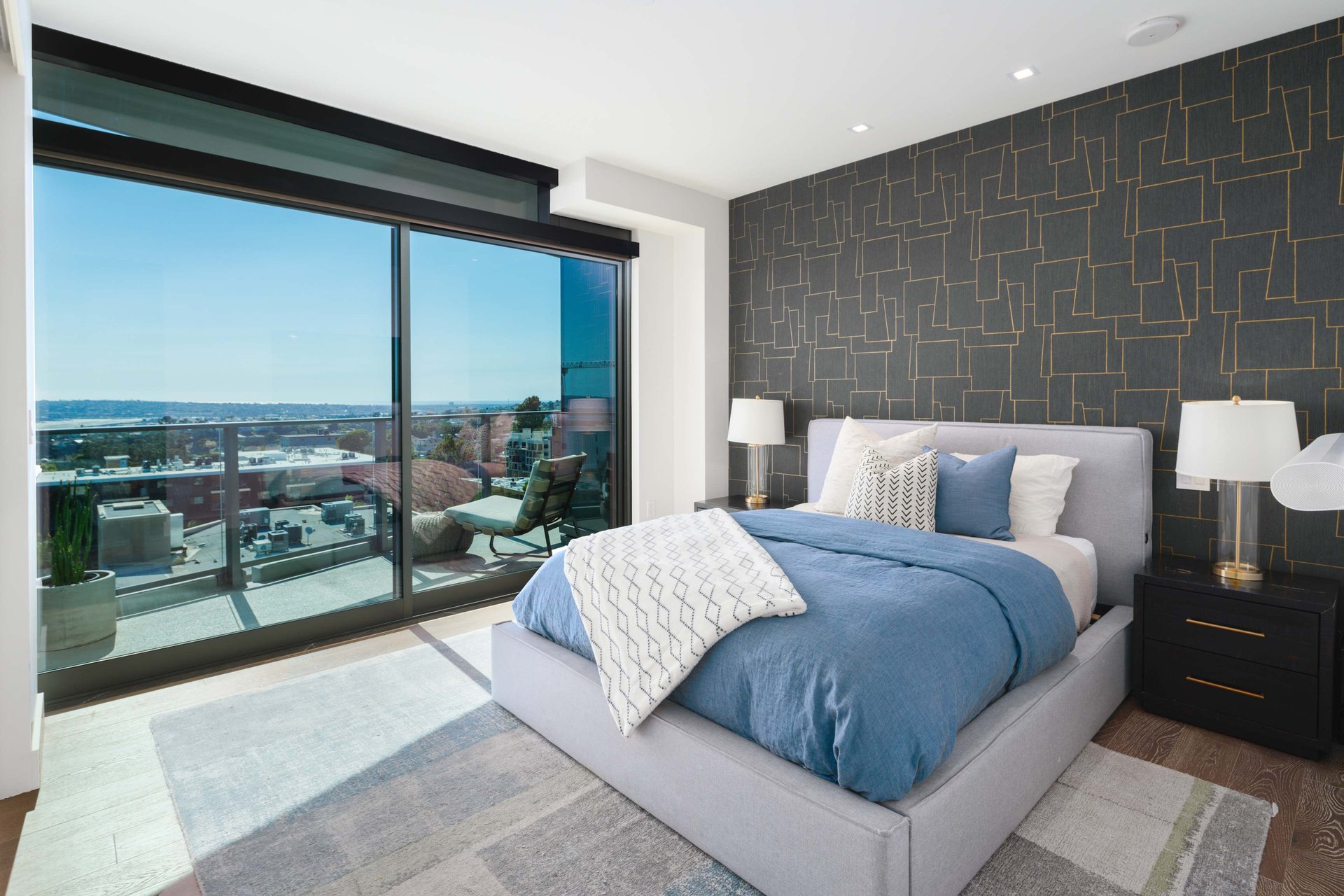 2855 5th Ave Unit 804