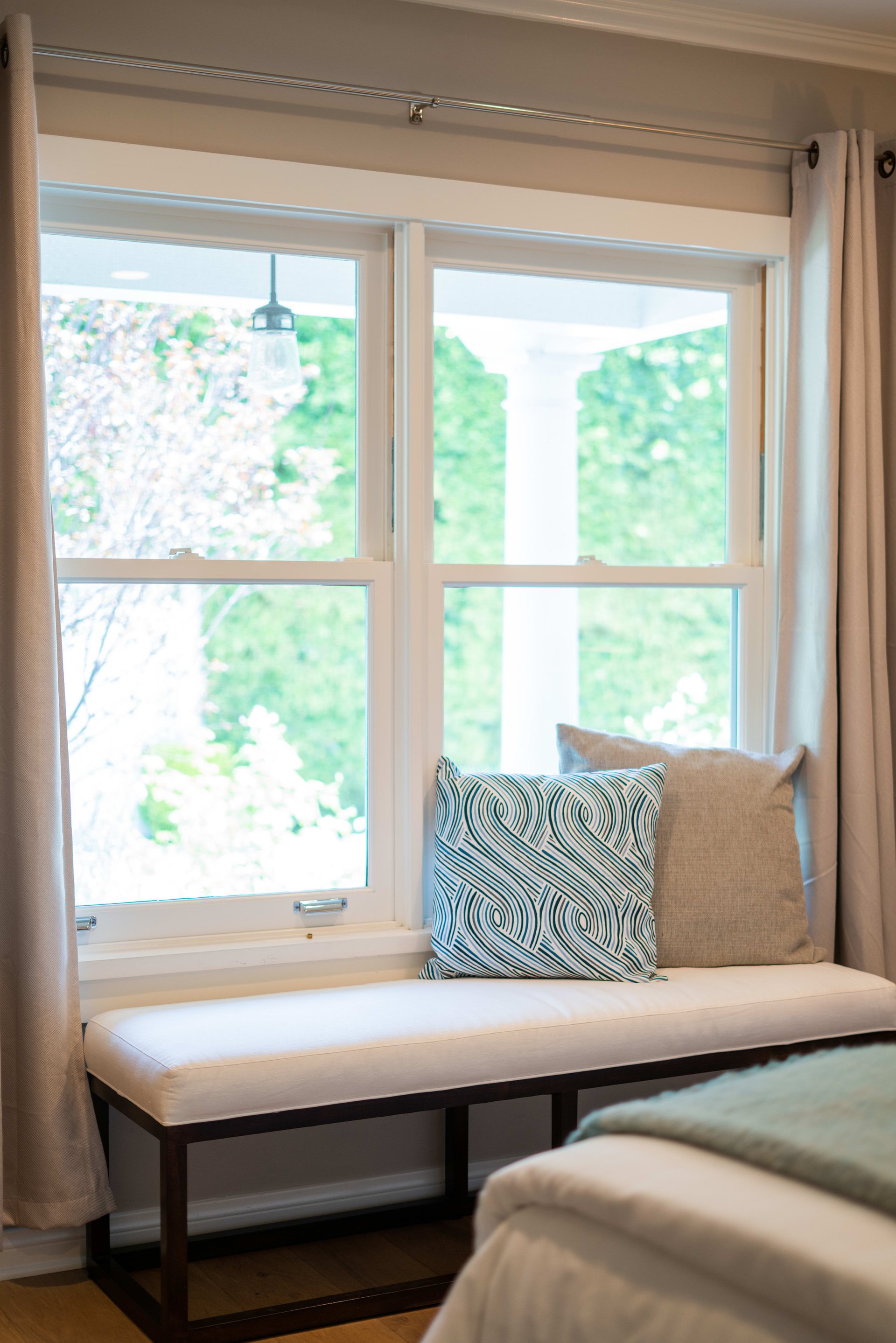 A Hampton's Vibe Traditional Home in Studio City 
