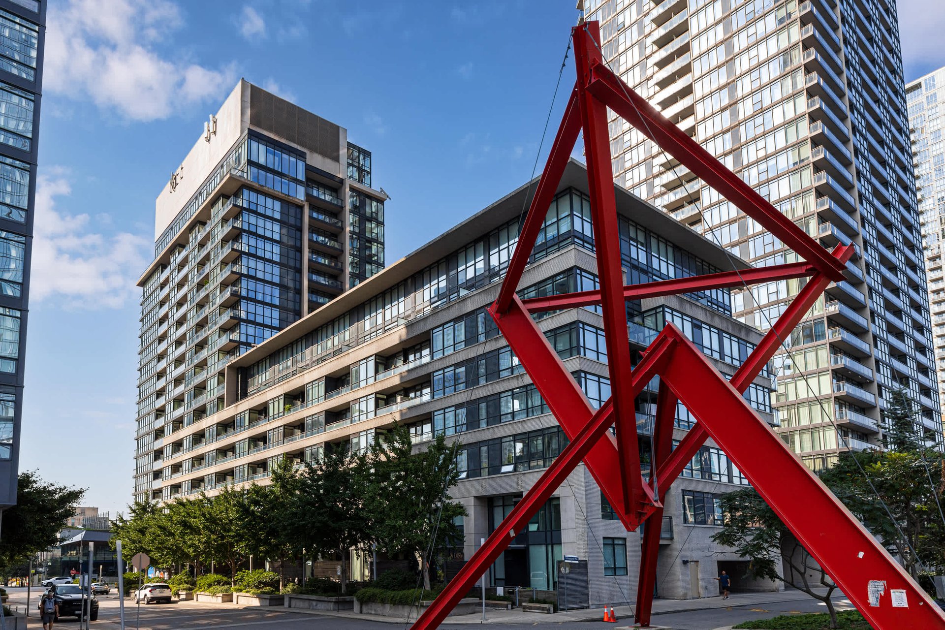 637- 8 Telegram Mews, Toronto