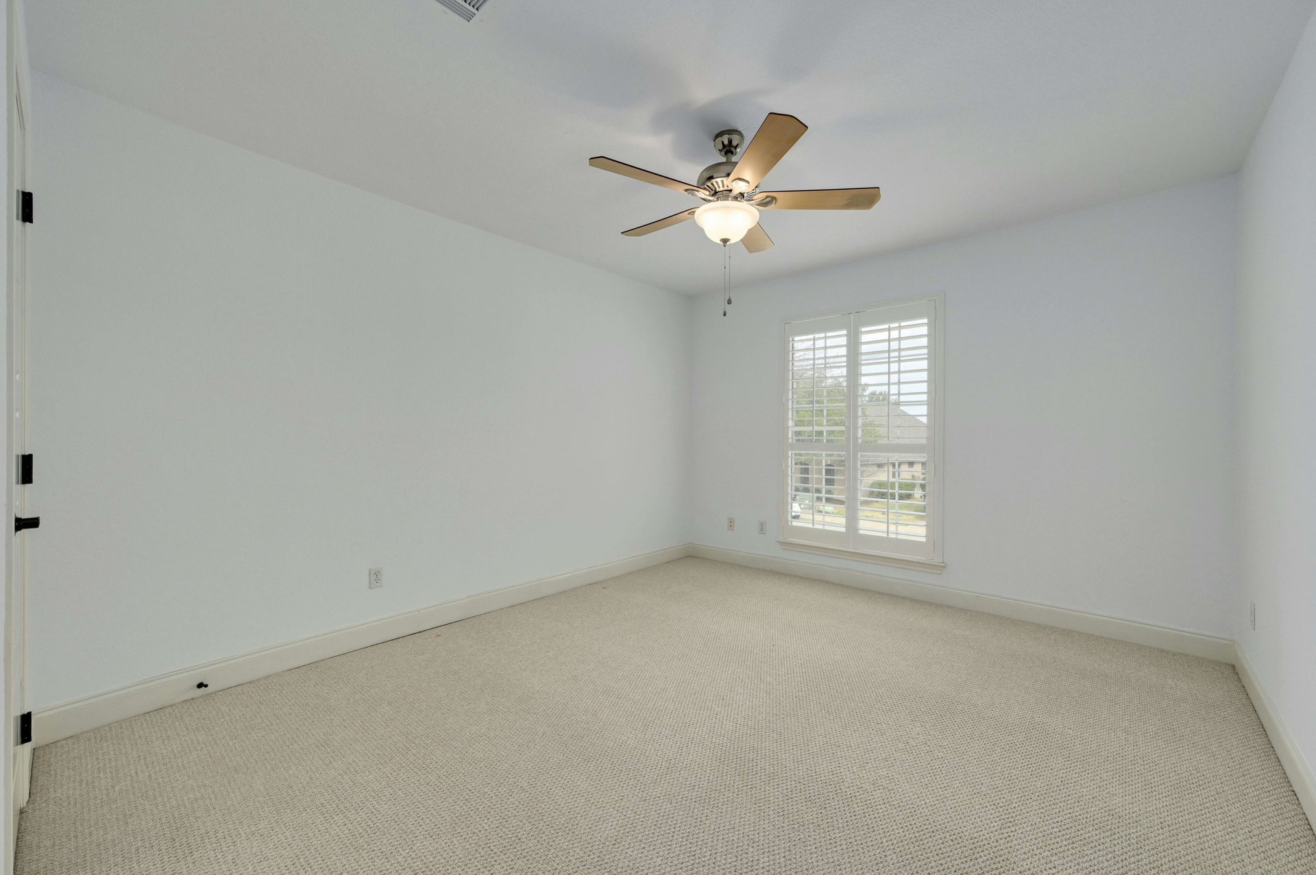 12305 Carlsbad Drive