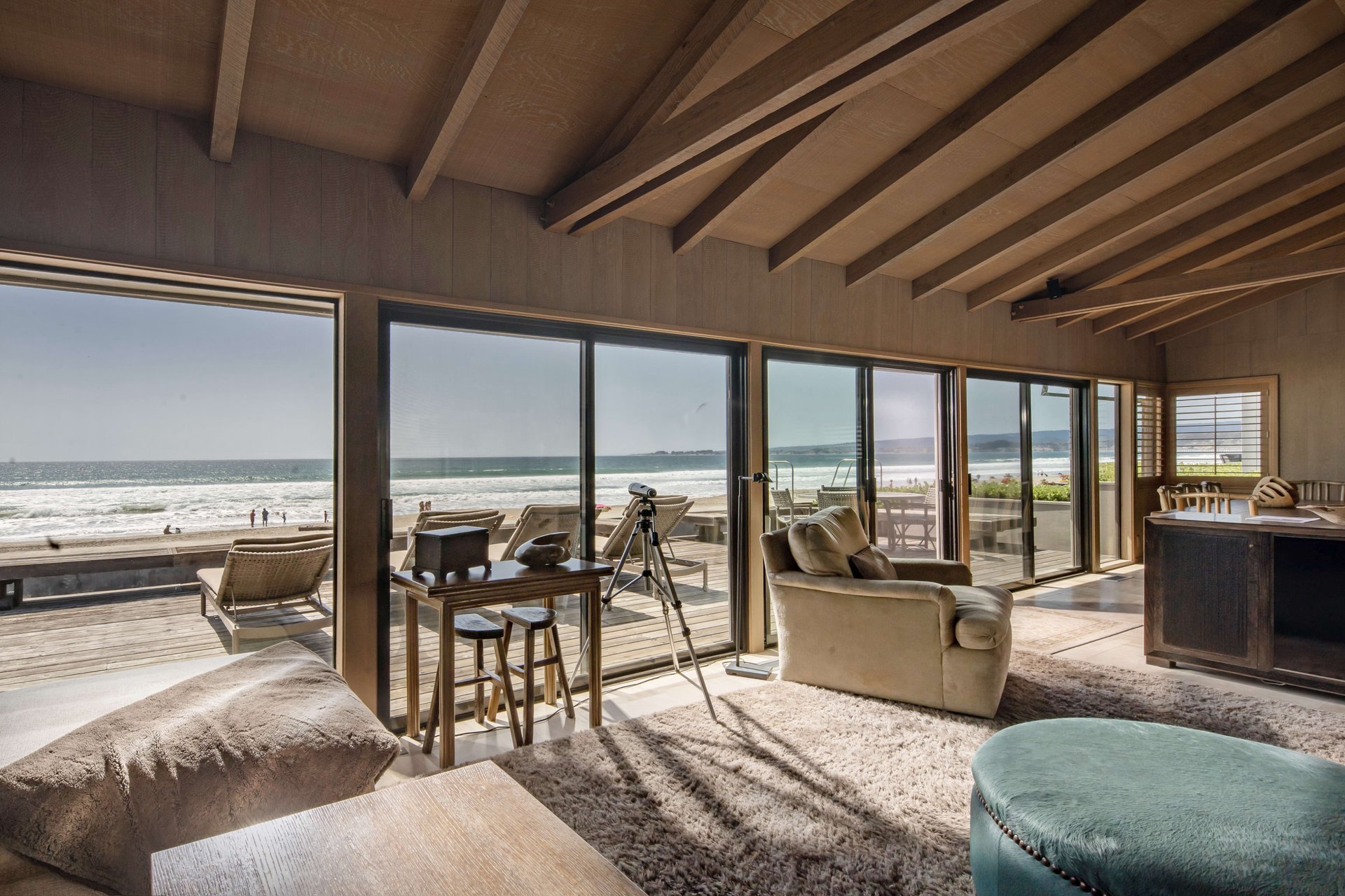 Luxurious Beachfront Living - 760 Via Gaviota