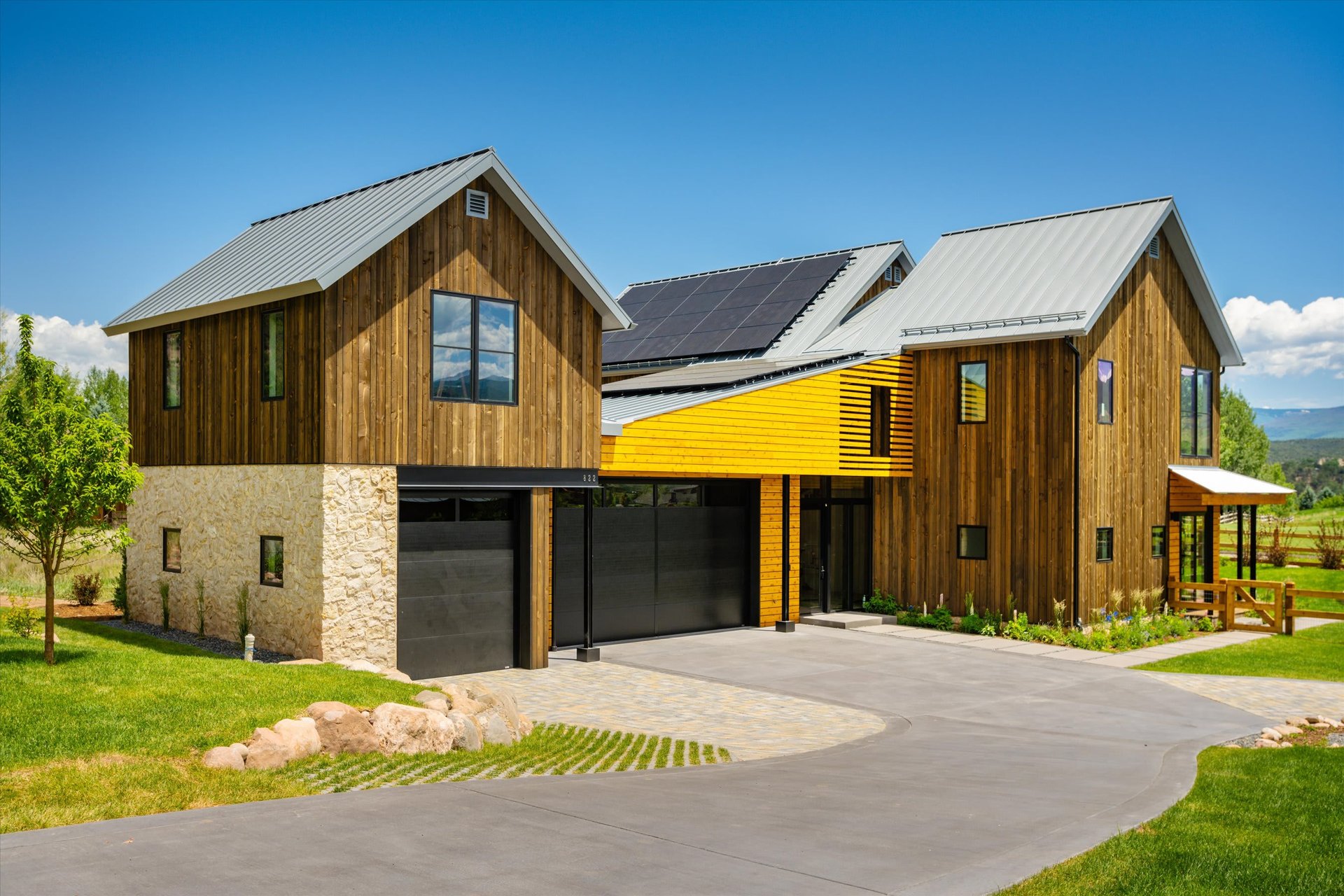 822 Perry Ridge