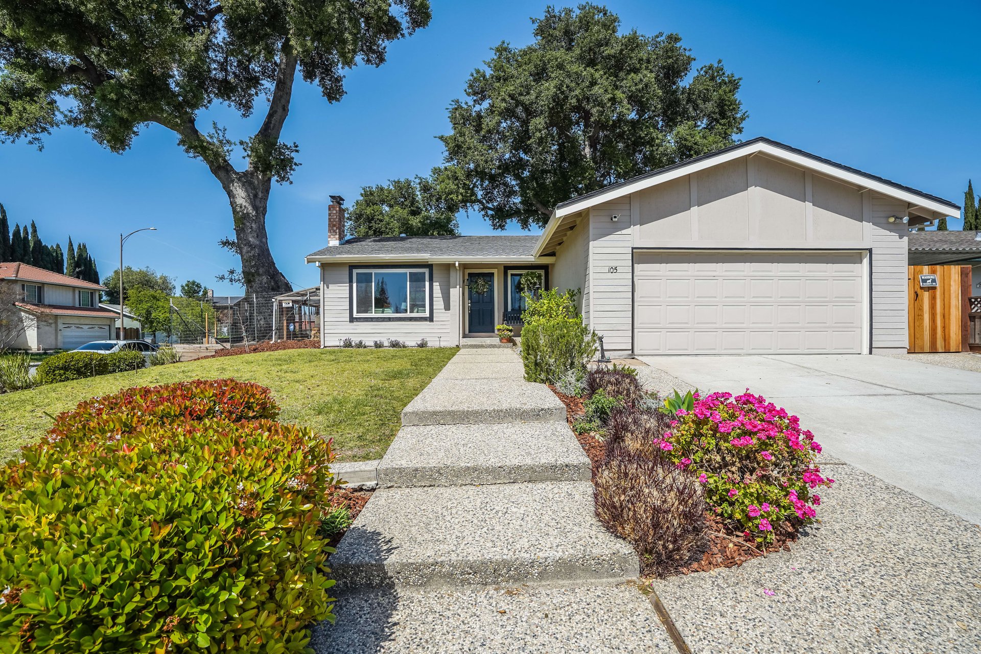 105 Parkwell Court