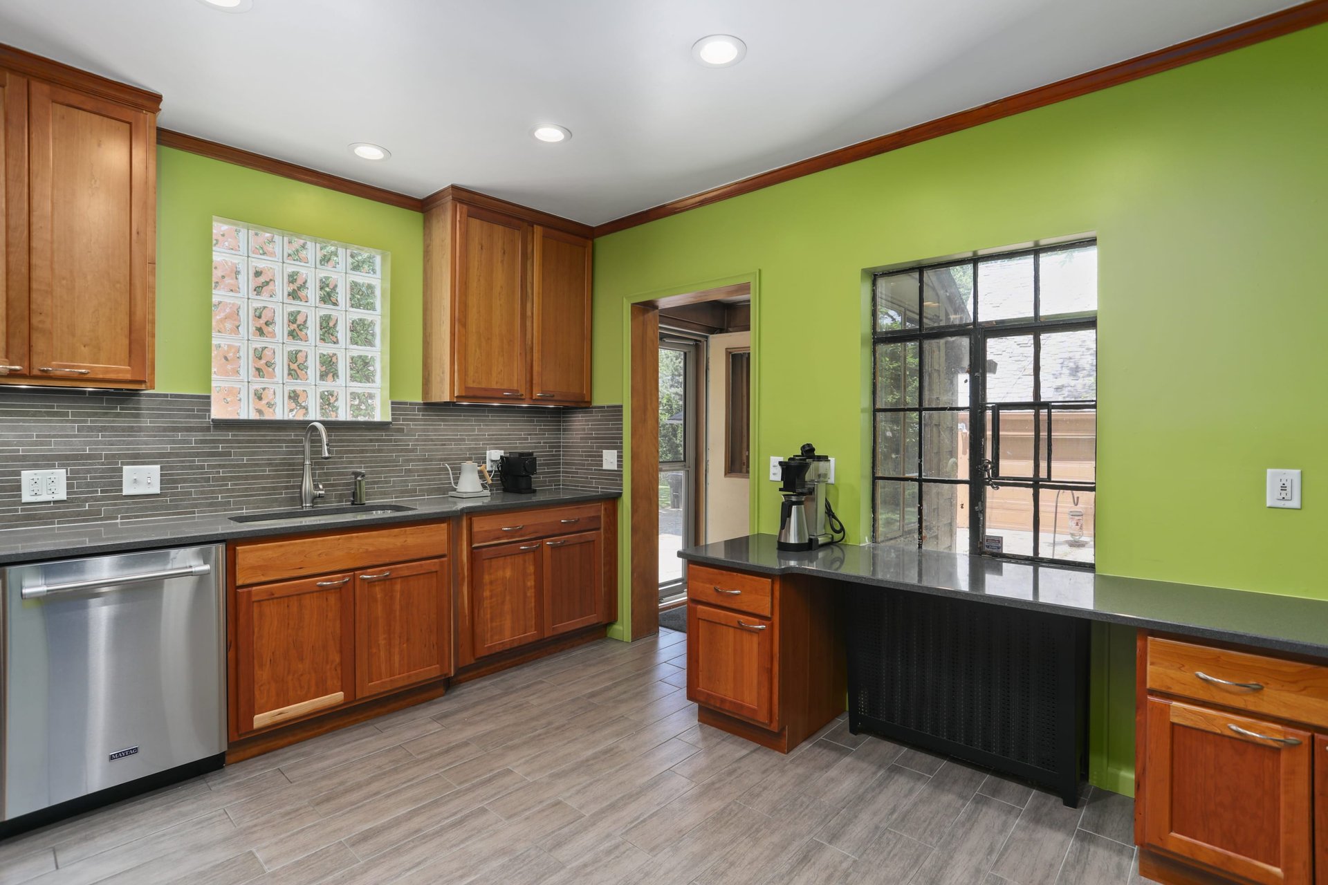 3386 Sherbourne Road