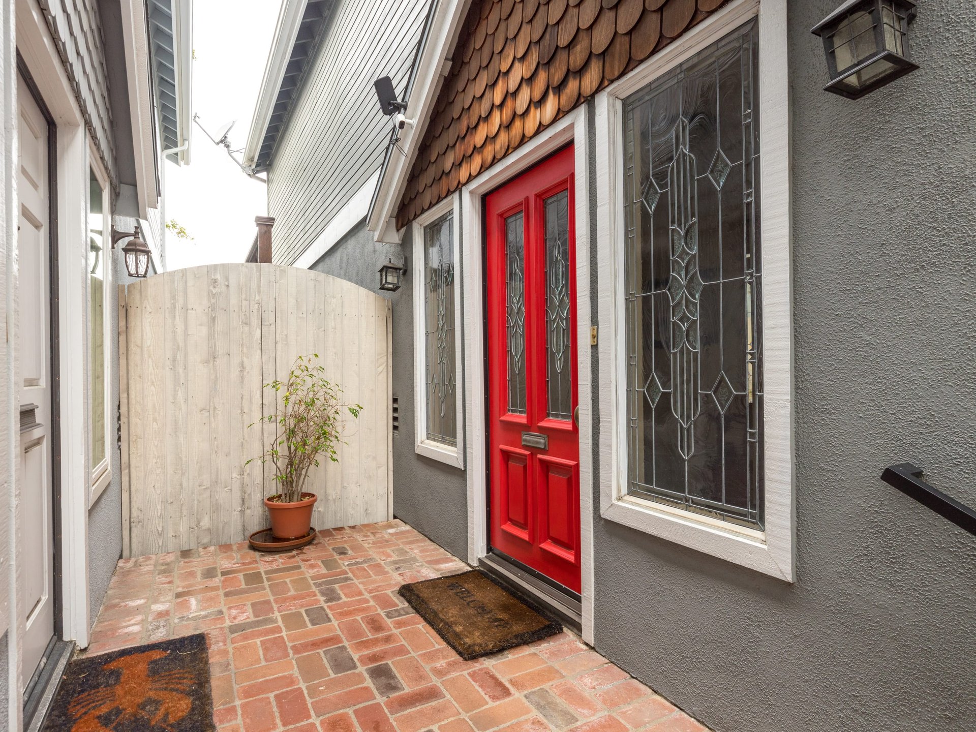 407 Standard Street