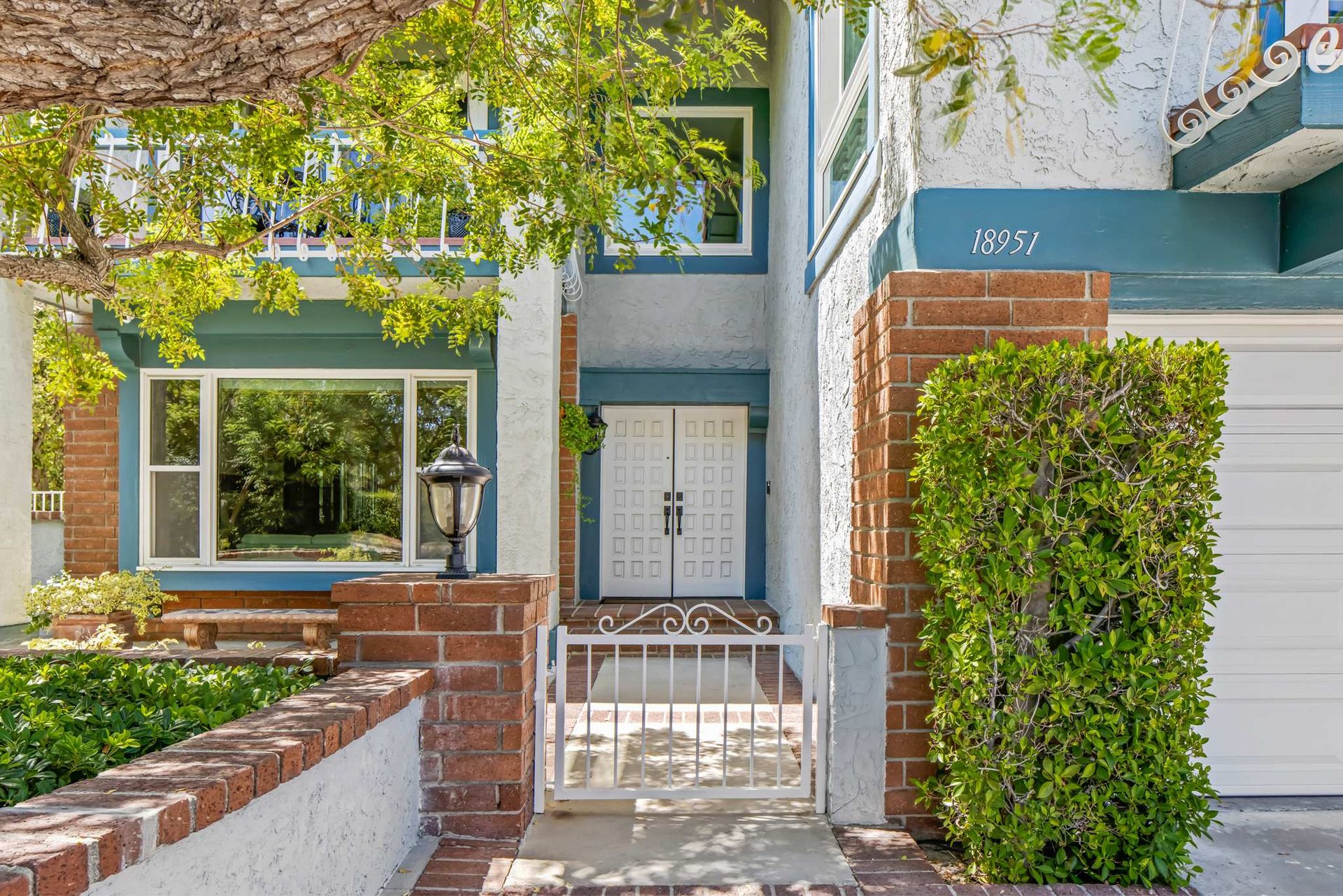 18951 Granada Cir, Porter Ranch