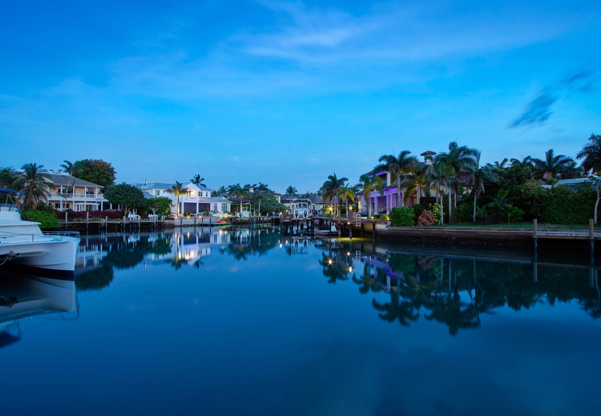 AQUALANE SHORES
