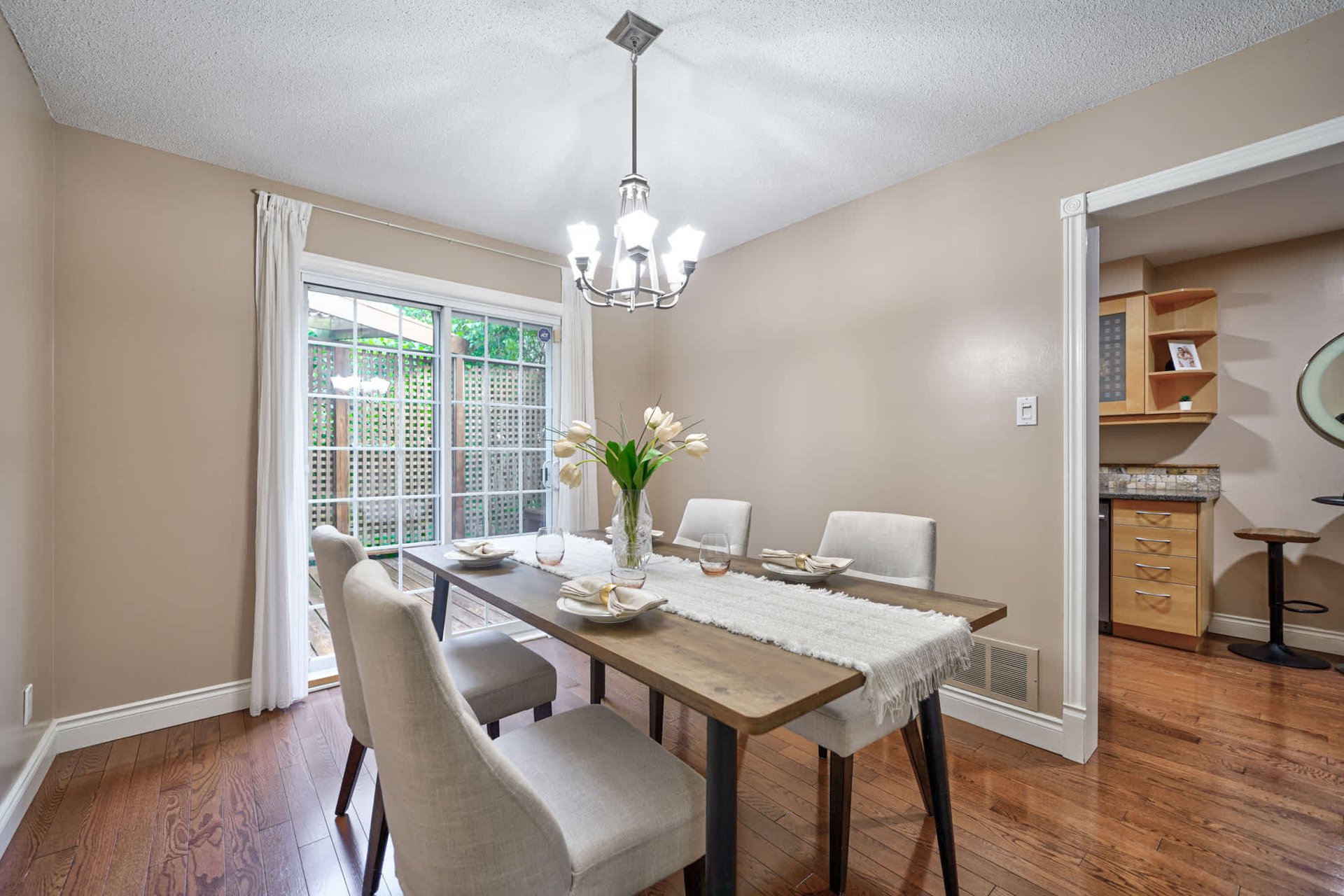 1405 Cedarglen Ct