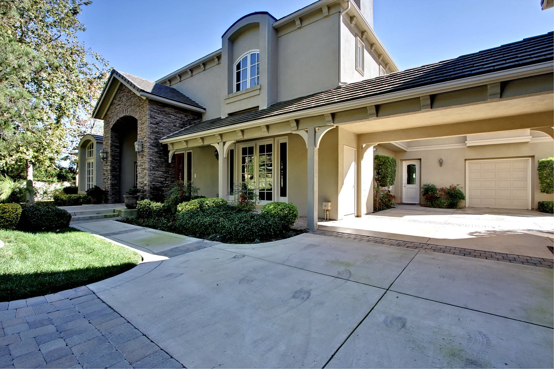 Exciting Rental, Fabulous Location